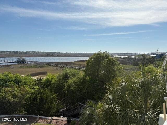 Condominium at 5000 Oquinn Boulevard SE # B, Southport, NC 28461, photo 2 of 10