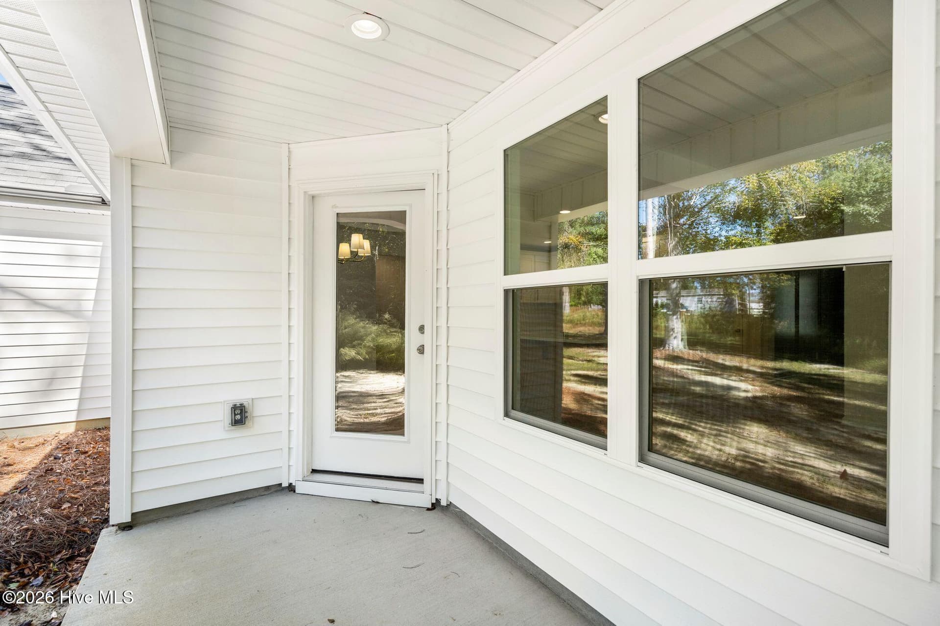 Single Family Residence at 303 Riva Ridge, Burgaw, NC 28425, photo 51 of 72