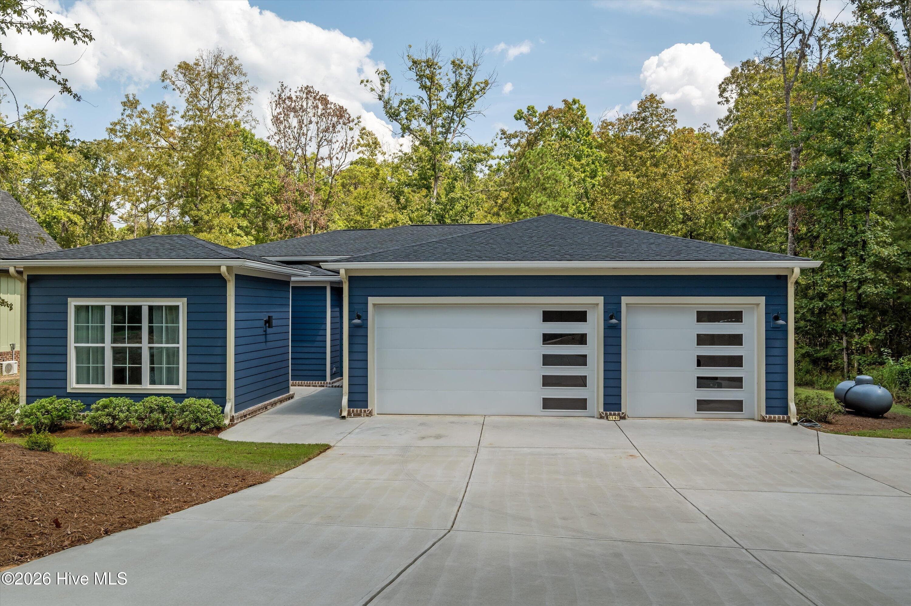 Single Family Residence at 1147 Folly Run Drive, Lincolnton, GA 30817, photo 5 of 71