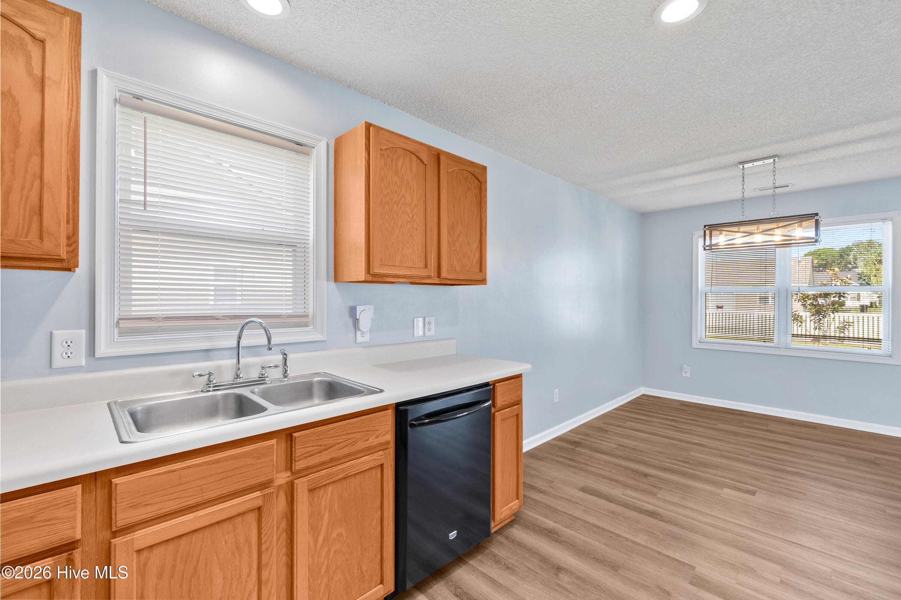 Single Family Residence at 105 Raintree Run, Elizabeth City, NC 27909, photo 10 of 48