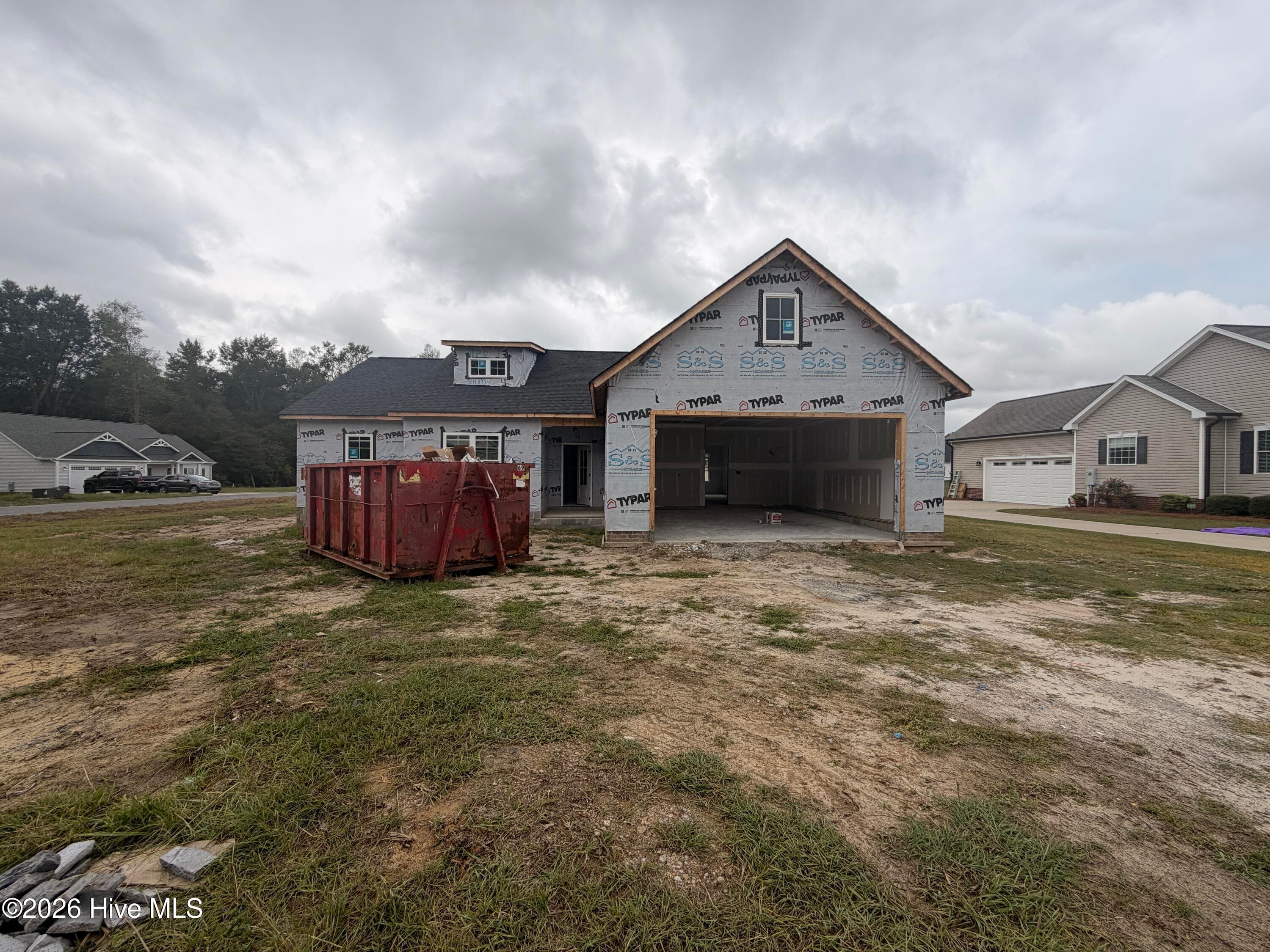 Single Family Residence at 3720 Huntcliff Drive, La Grange, NC 28551, photo 3 of 42
