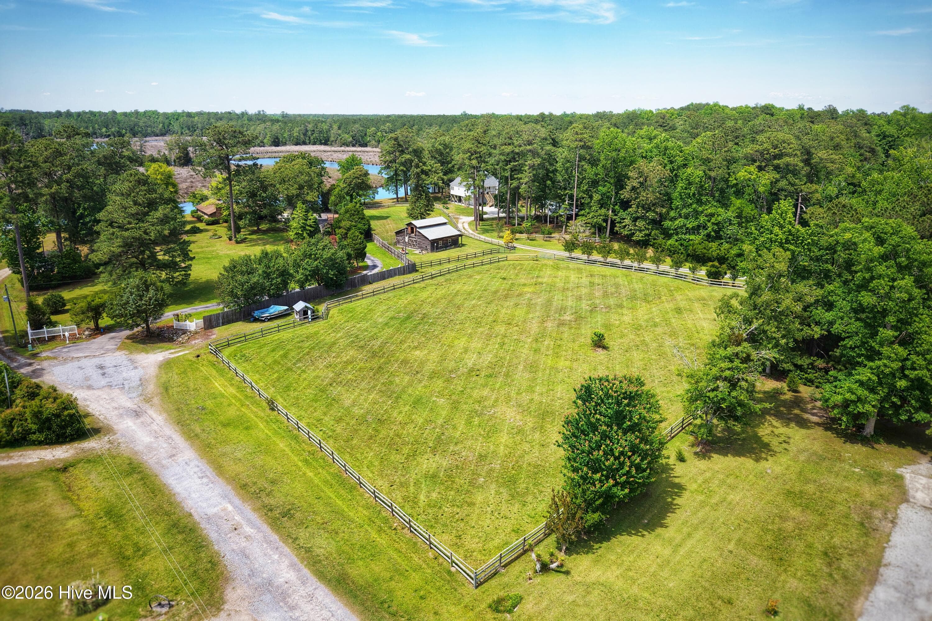 Single Family Residence at 1002 Howells Road, Grantsboro, NC 28529, photo 15 of 87