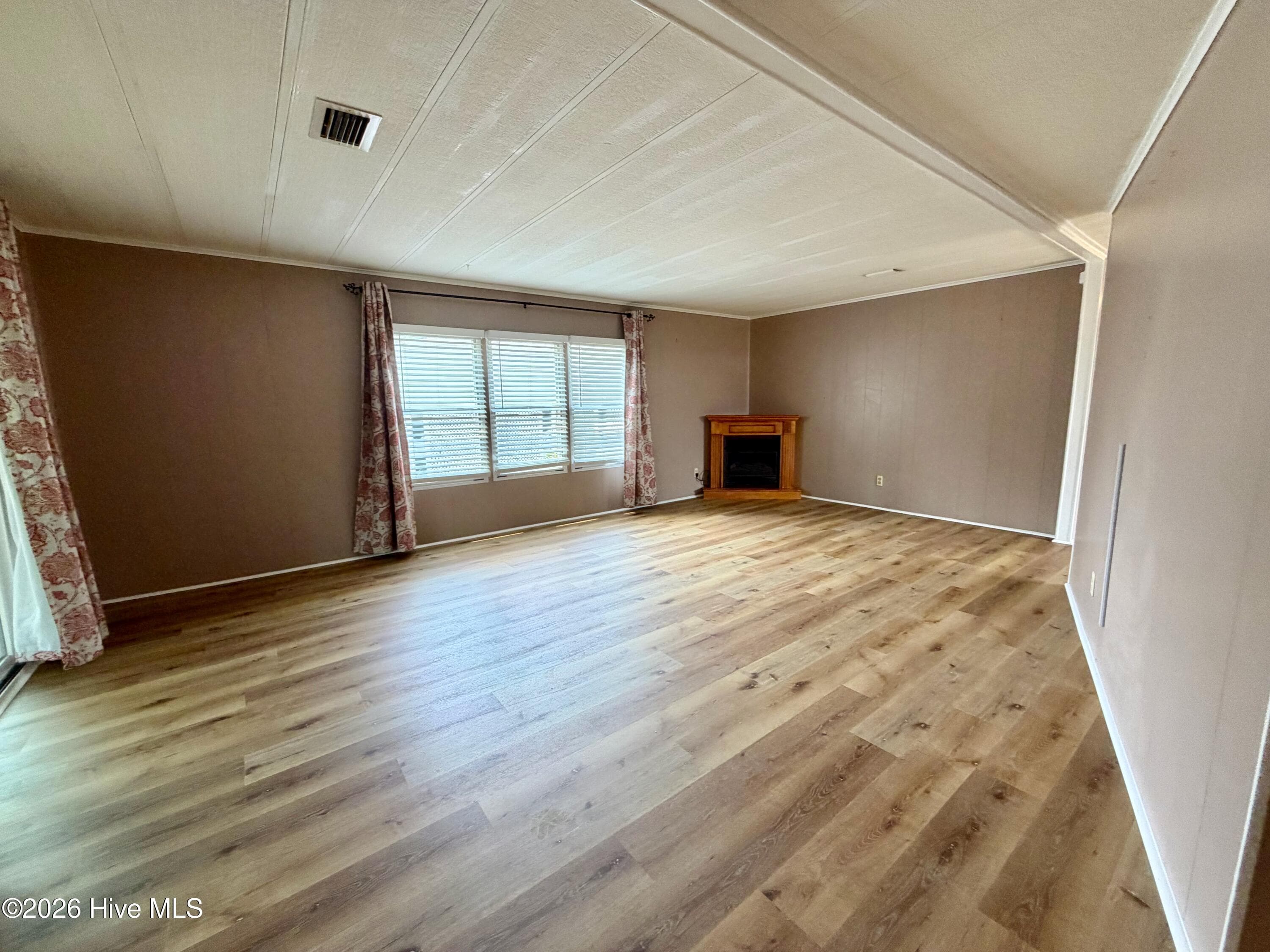 Manufactured Home at 4701 Lake Front Drive, Martinez, GA 30907, photo 13 of 23