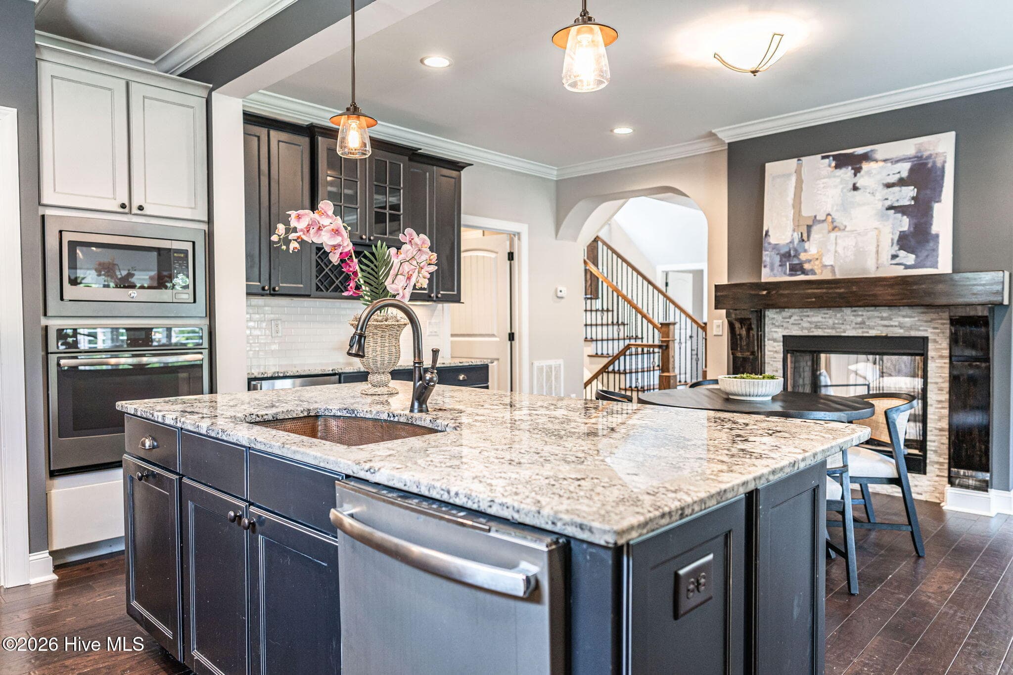 Single Family Residence at 140 Edgewater Place, Pinehurst, NC 28374, photo 9 of 68