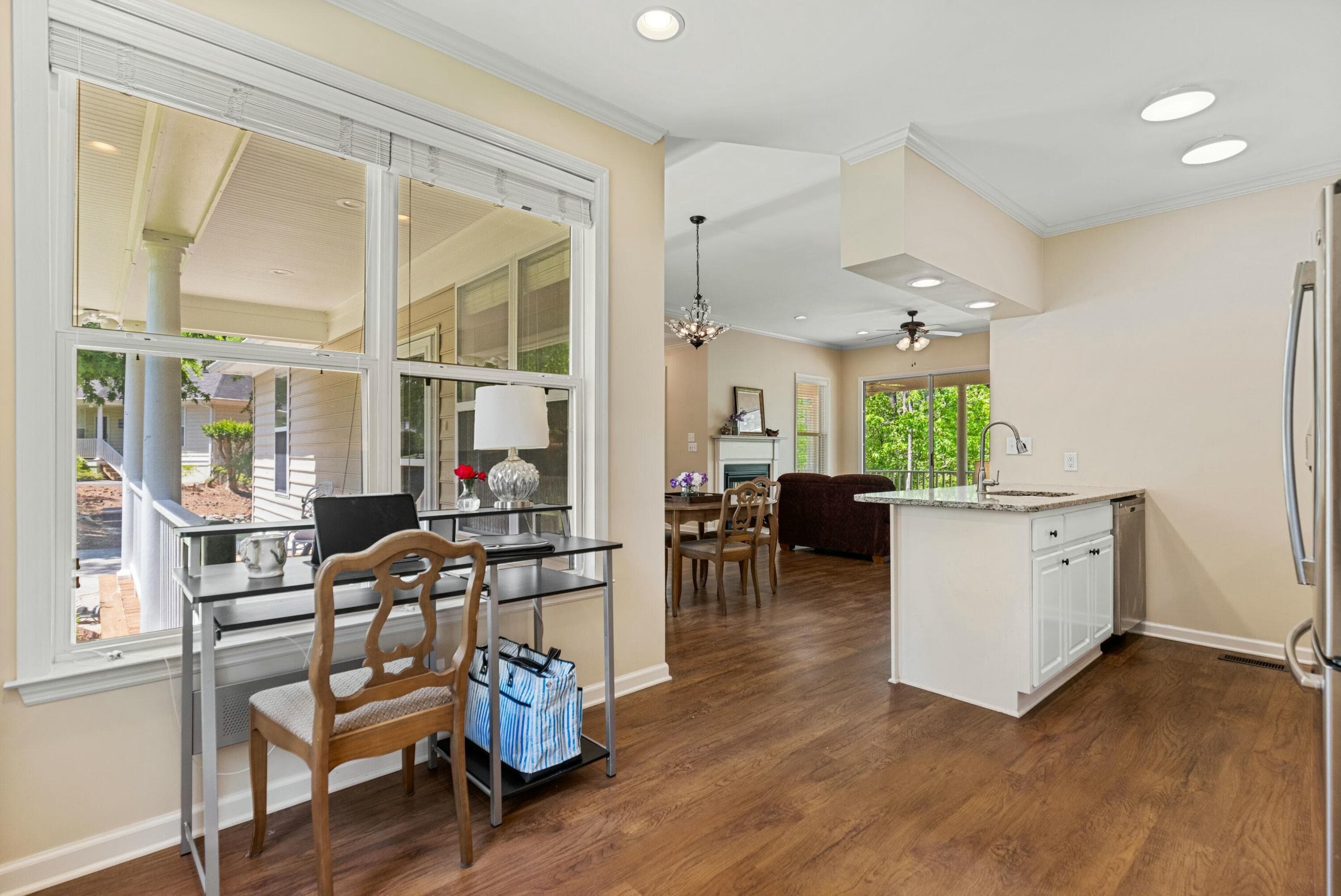 Townhouse at 9 Caravel Circle, McCormick, SC 29835, photo 17 of 36