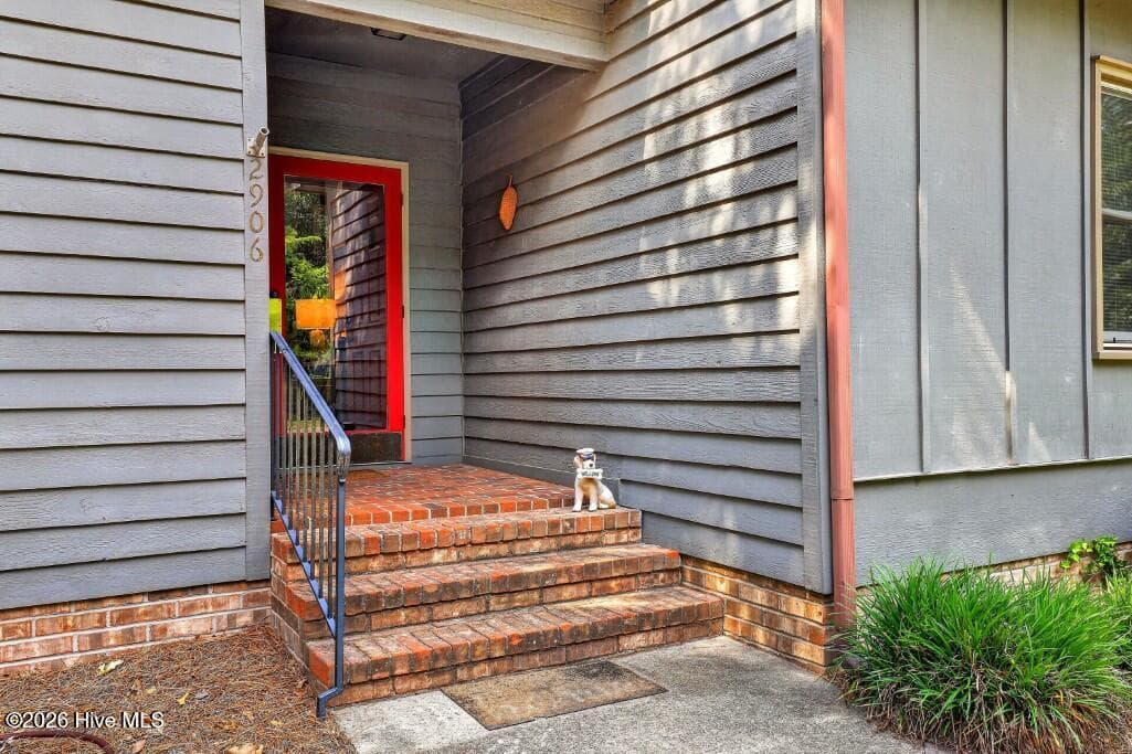 Townhouse at 2906 Derby Drive, Kinston, NC 28504, photo 3 of 26