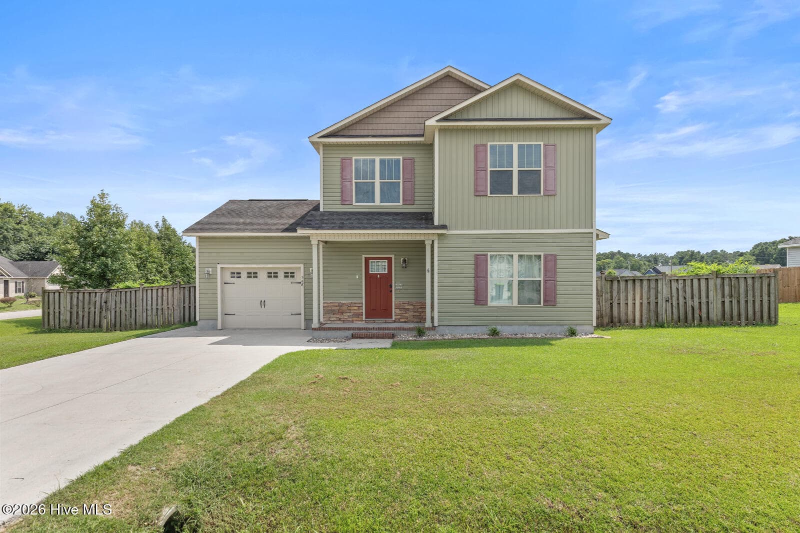 248 Deer Haven Drive, Richlands, NC 28574