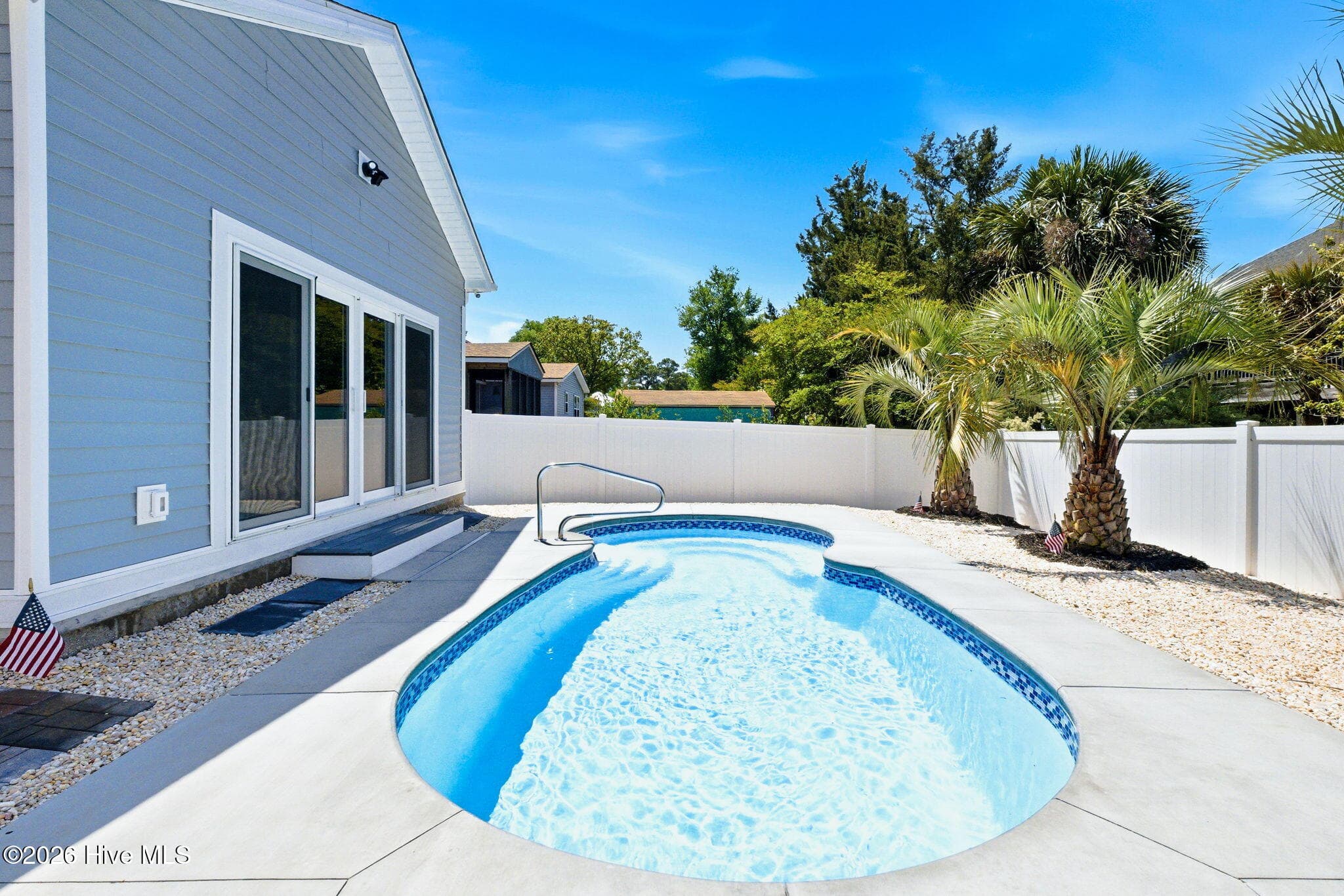Single Family Residence at 121 NW 12th Street, Oak Island, NC 28465, photo 40 of 62