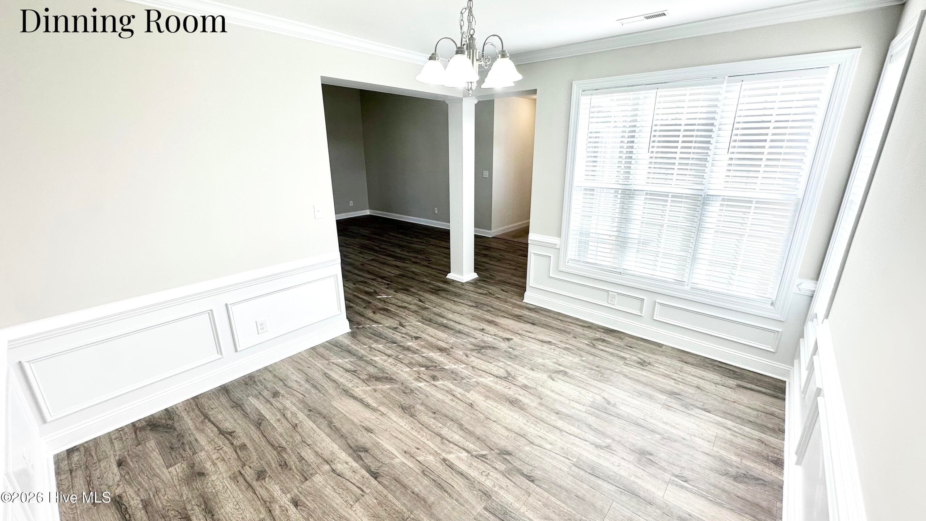 Single Family Residence at 3009 Sharpnose Street, New Bern, NC 28562, photo 8 of 45