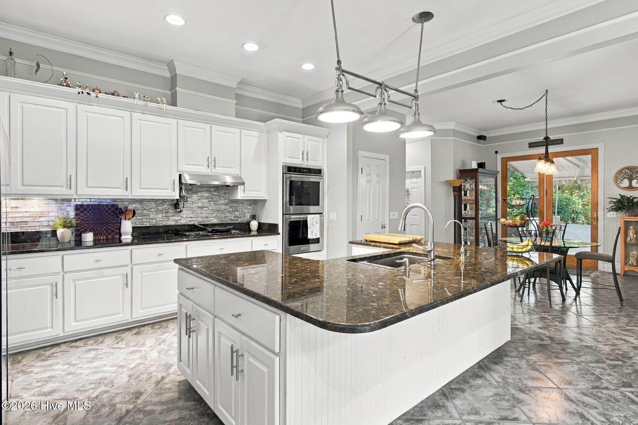 Single Family Residence at 4404 Dragonfly Court SE, Southport, NC 28461, photo 10 of 100
