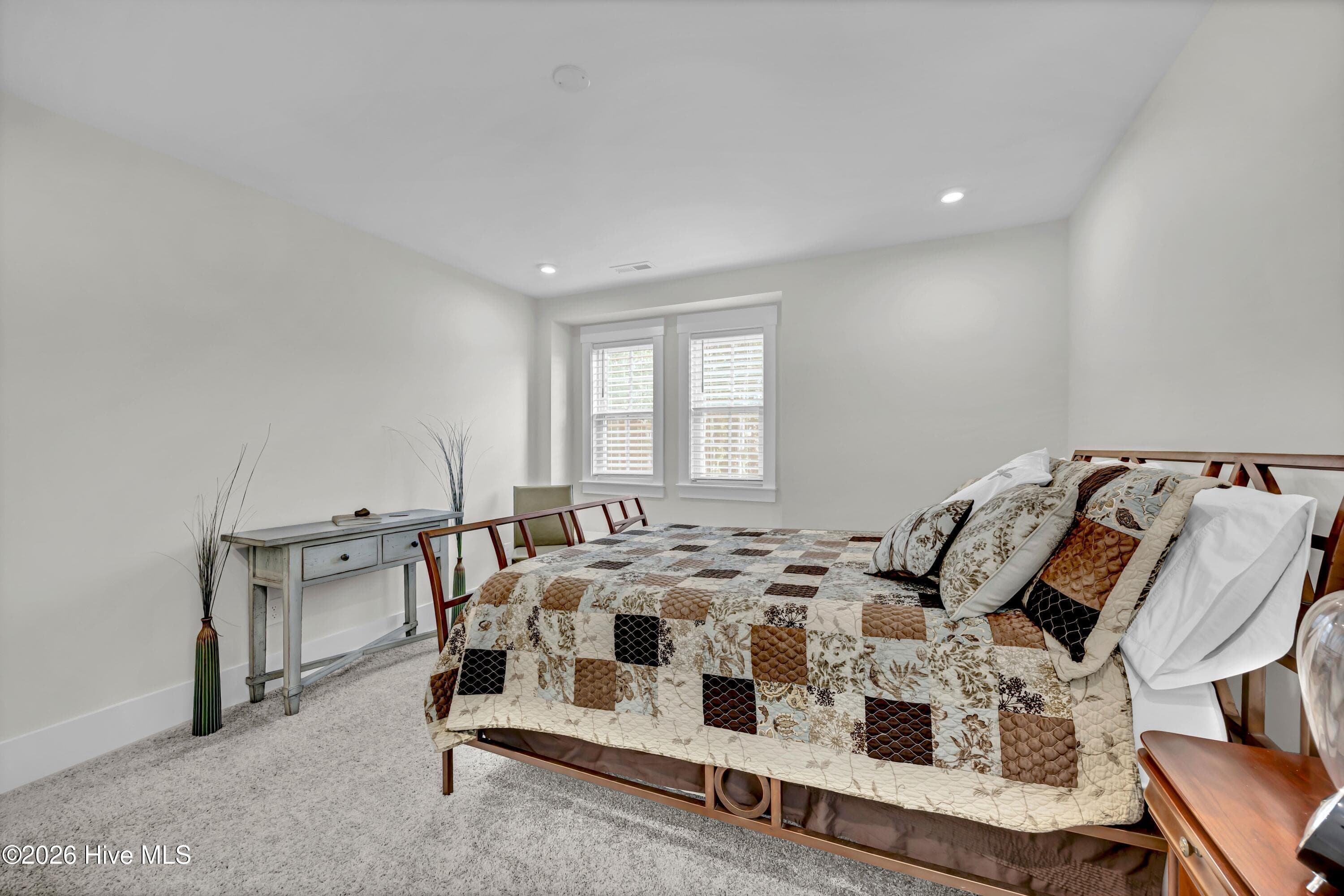 Single Family Residence at 1012 Fawn Valley Way, Wilmington, NC 28409, photo 25 of 41