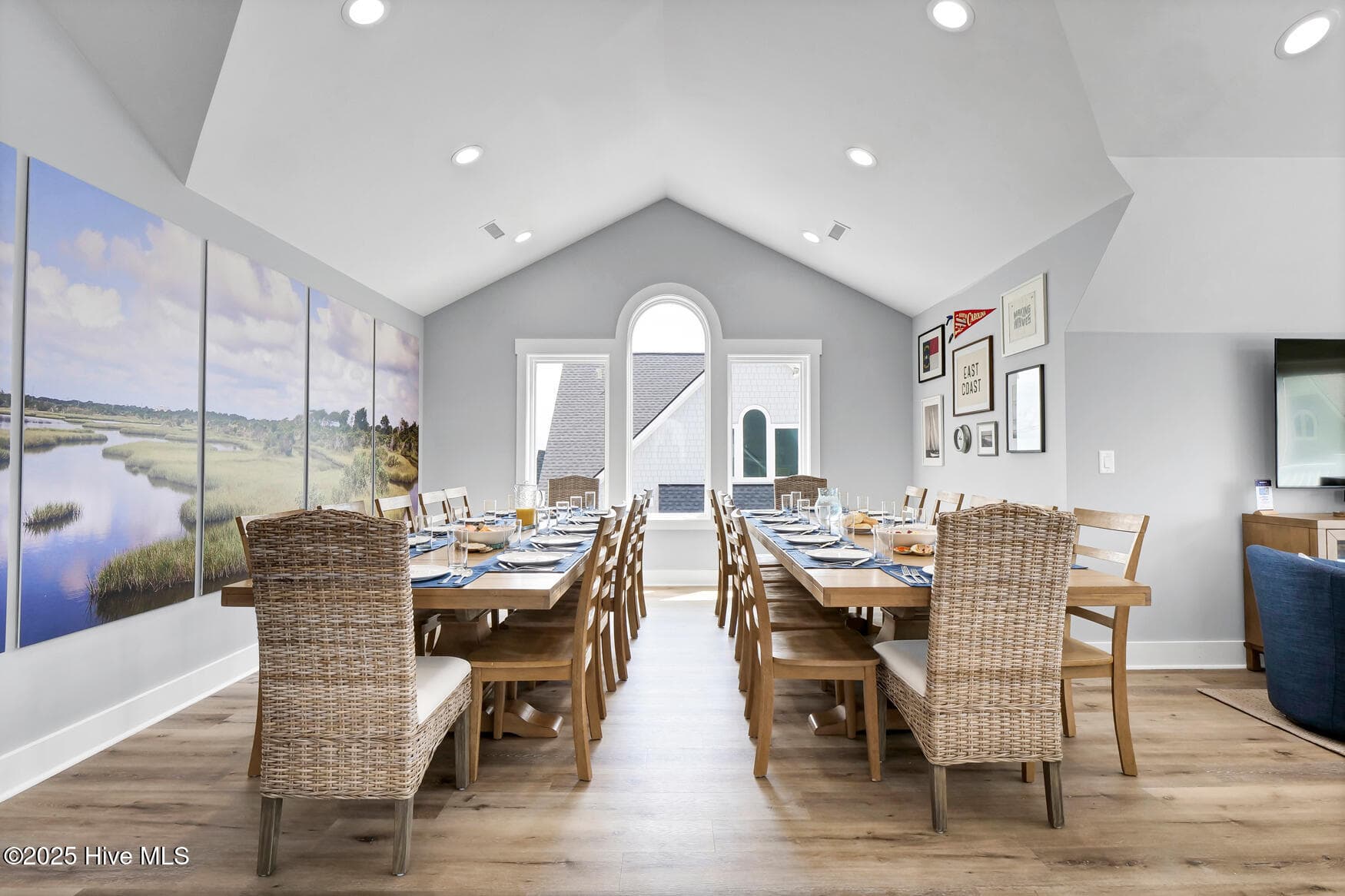 4254 Island Drive, North Topsail Beach, NC 28460