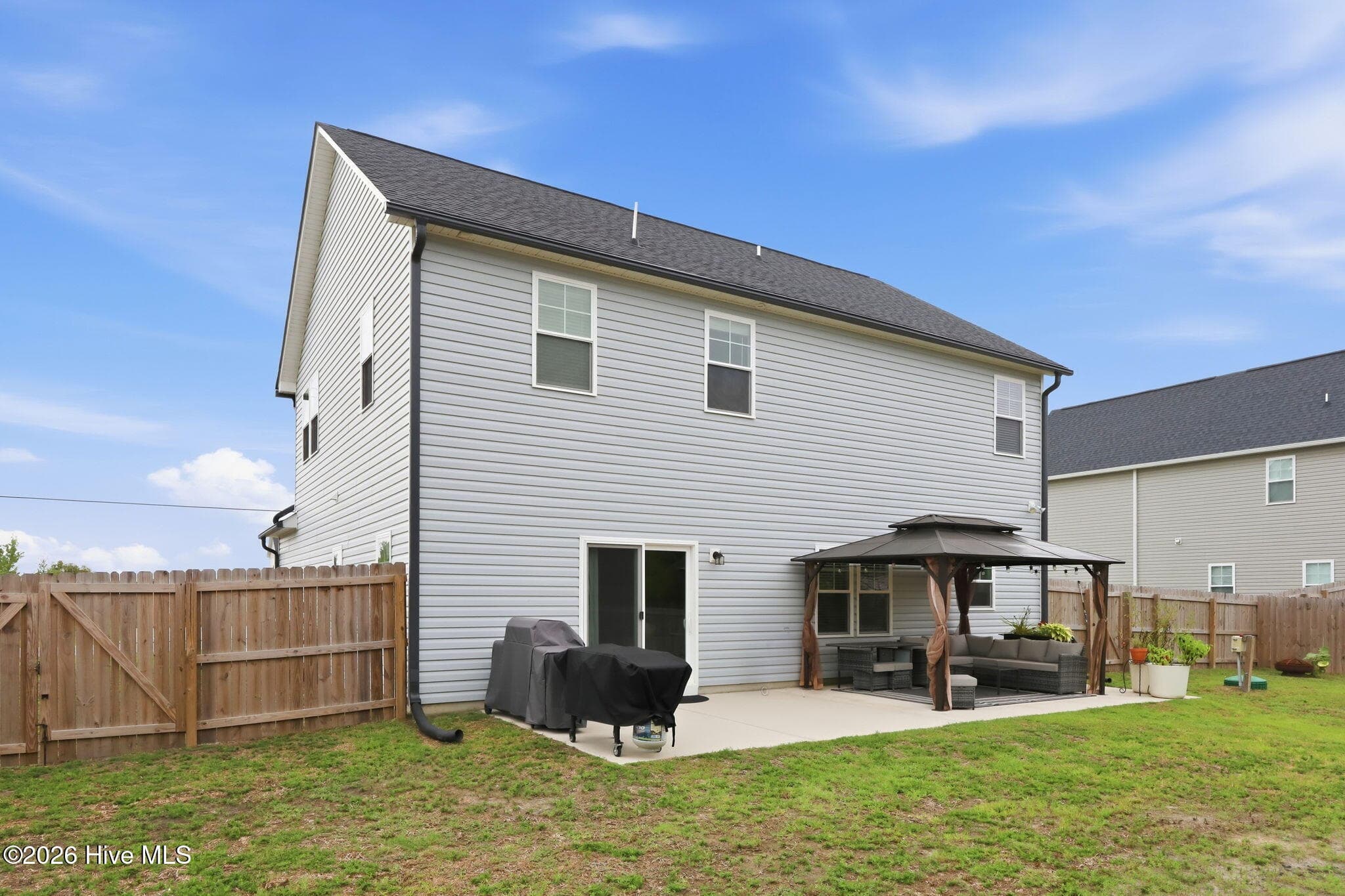 Single Family Residence at 284 E Ivybridge Drive, Hubert, NC 28539, photo 26 of 55