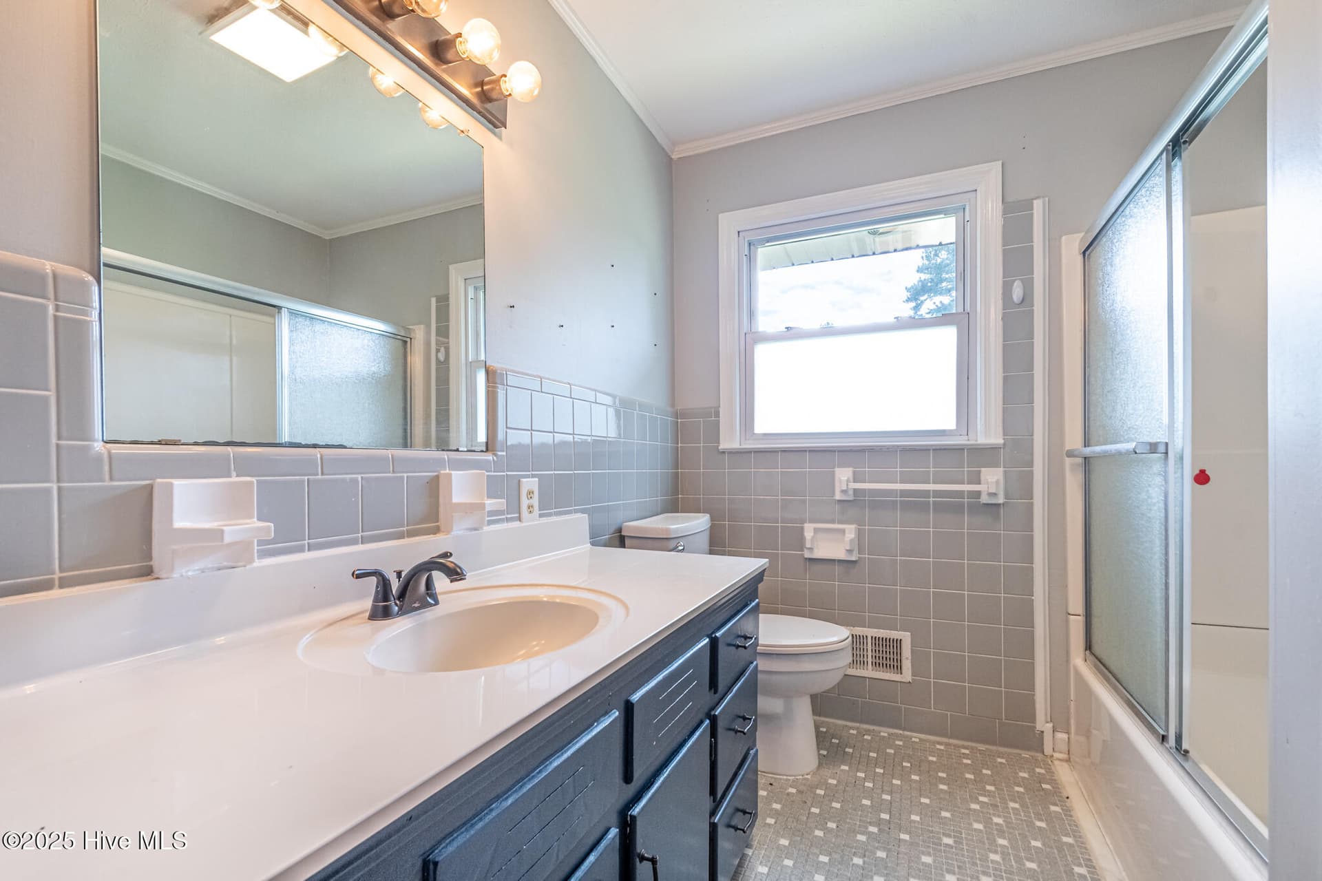 Single Family Residence at 6778 Albert Street, Dublin, NC 28332, photo 18 of 31