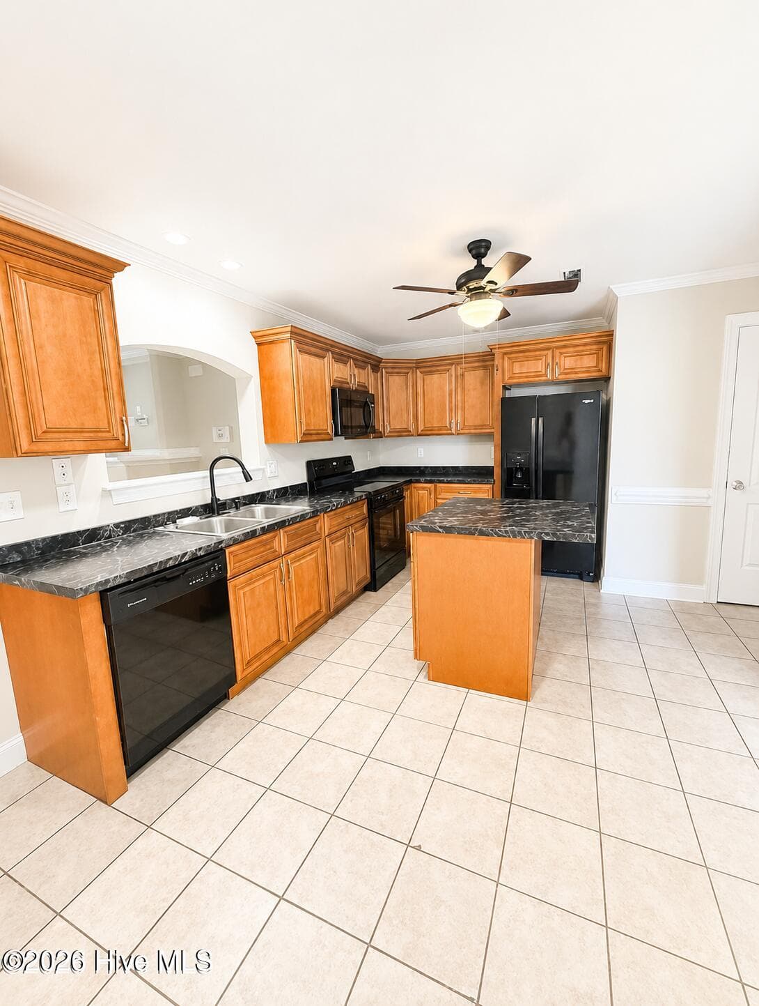 Townhouse at 2204 Dovedale Drive B, Greenville, NC 27834, photo 5 of 28