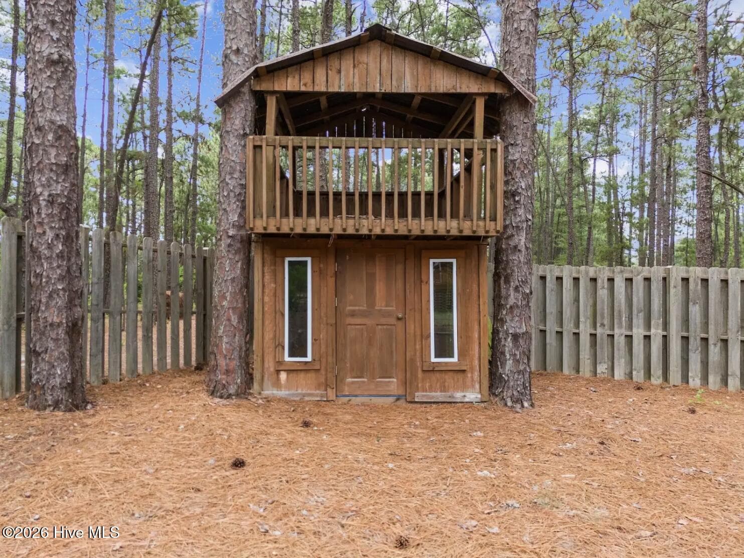 Playhouse - 1316 Devonshire Trail, Aberdeen, NC 28315