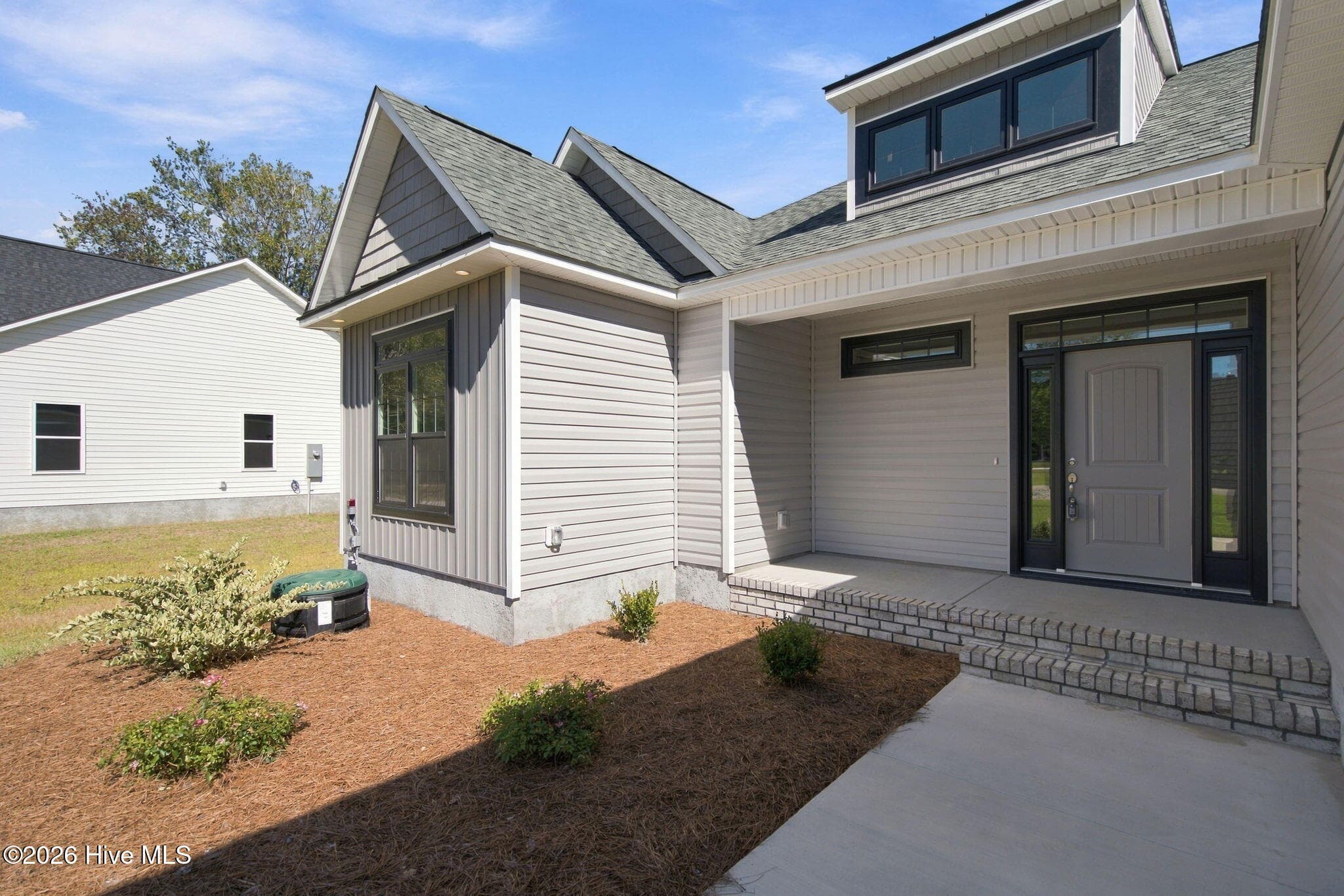 Single Family Residence at 107 Weathersbee Drive, Hampstead, NC 28443, photo 17 of 140