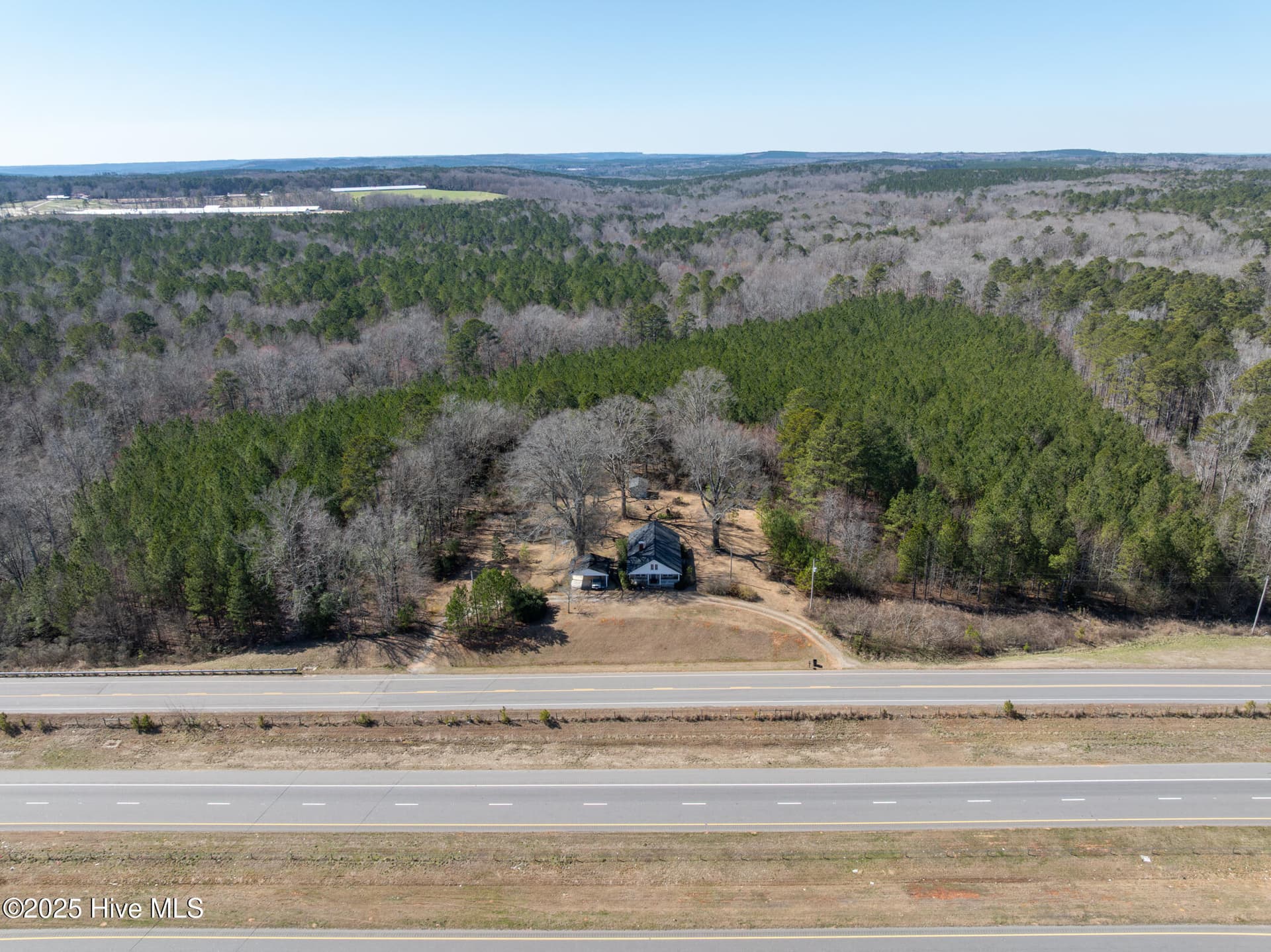 Single Family Residence at 277 Old Woods Road, Rockingham, NC 28379, photo 2 of 2