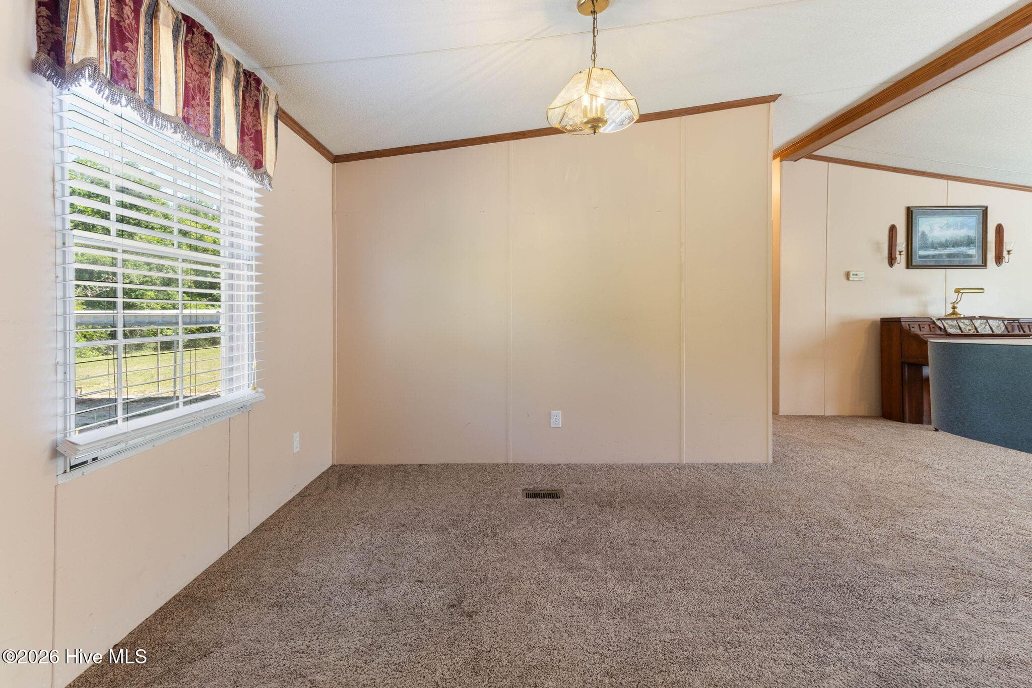 Manufactured Home at 4652 Faith Baptist Church Road, Pinetops, NC 27864, photo 18 of 145