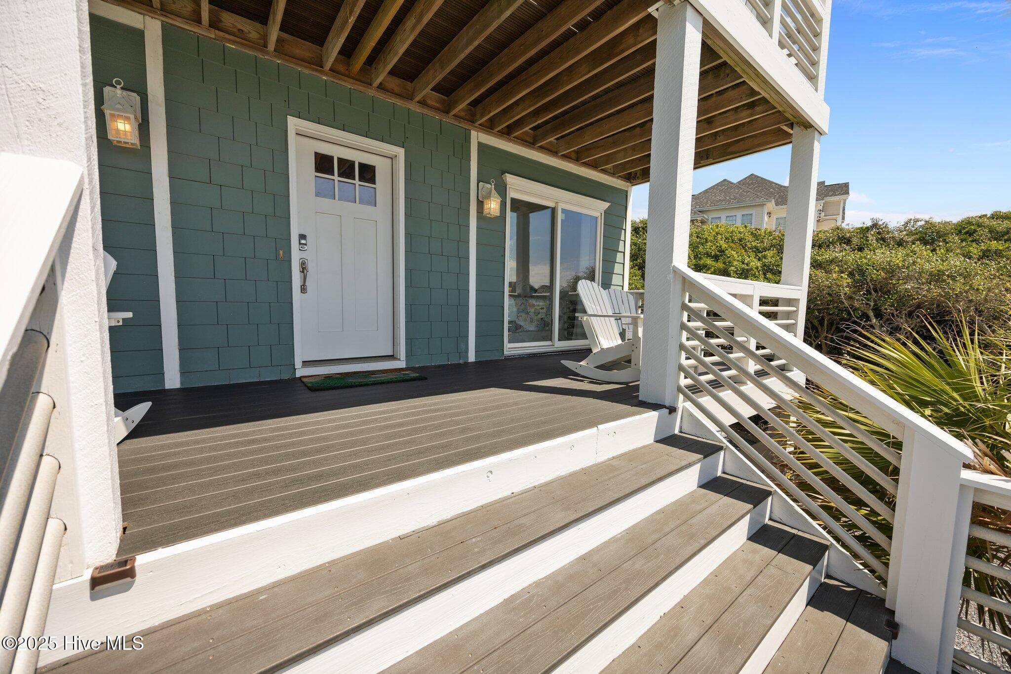 Single Family Residence at 6 Bottlenose Boulevard, North Topsail Beach, NC 28460, photo 13 of 51