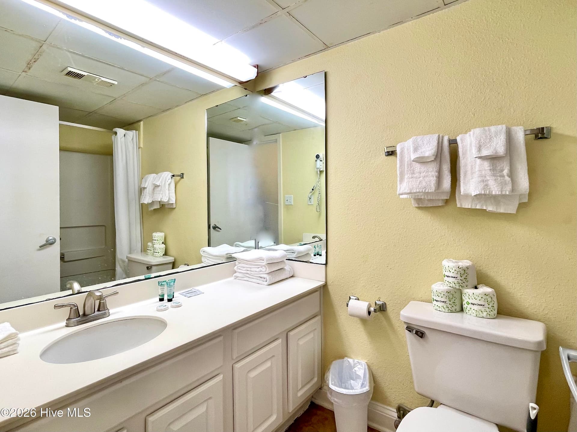 Condominium at 1205 S Ocean Boulevard 51313, Myrtle Beach, SC 29577, photo 20 of 26