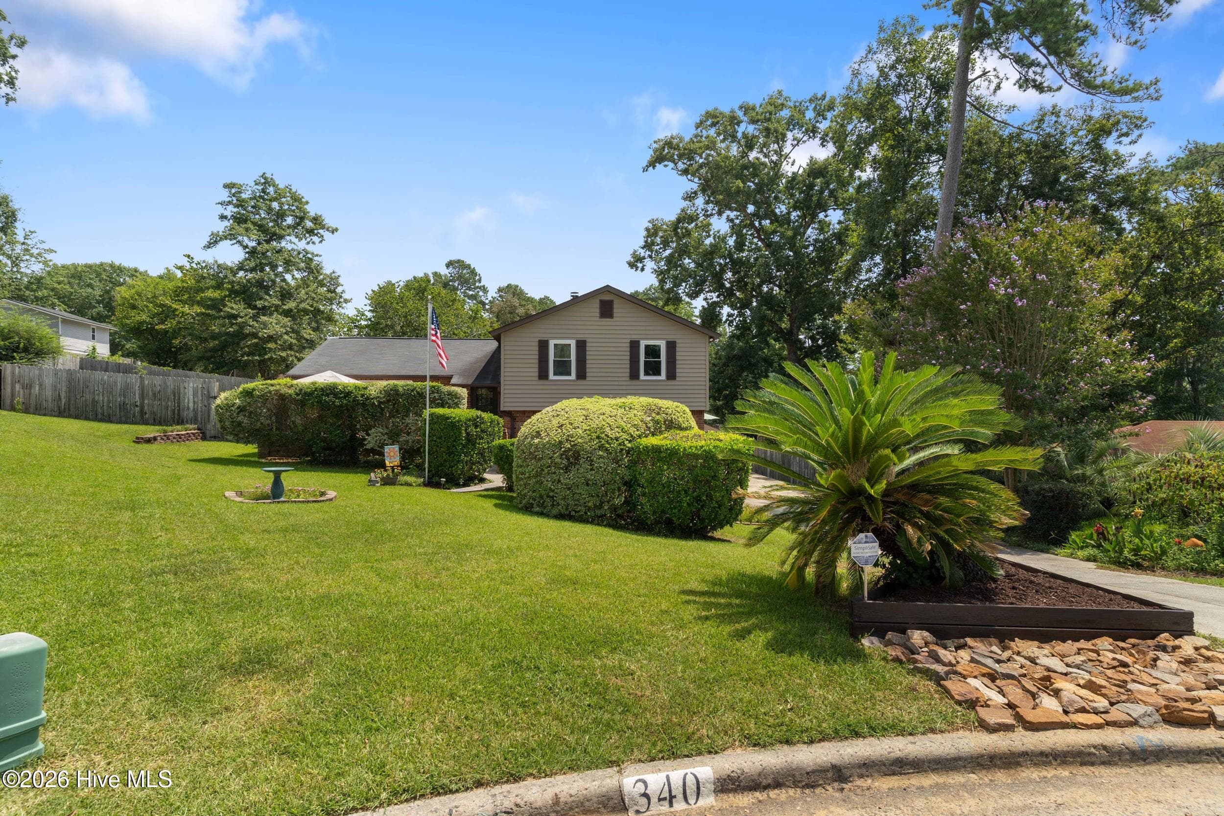 Single Family Residence at 340 Oakleaf Court, Martinez, GA 30907, photo 4 of 61
