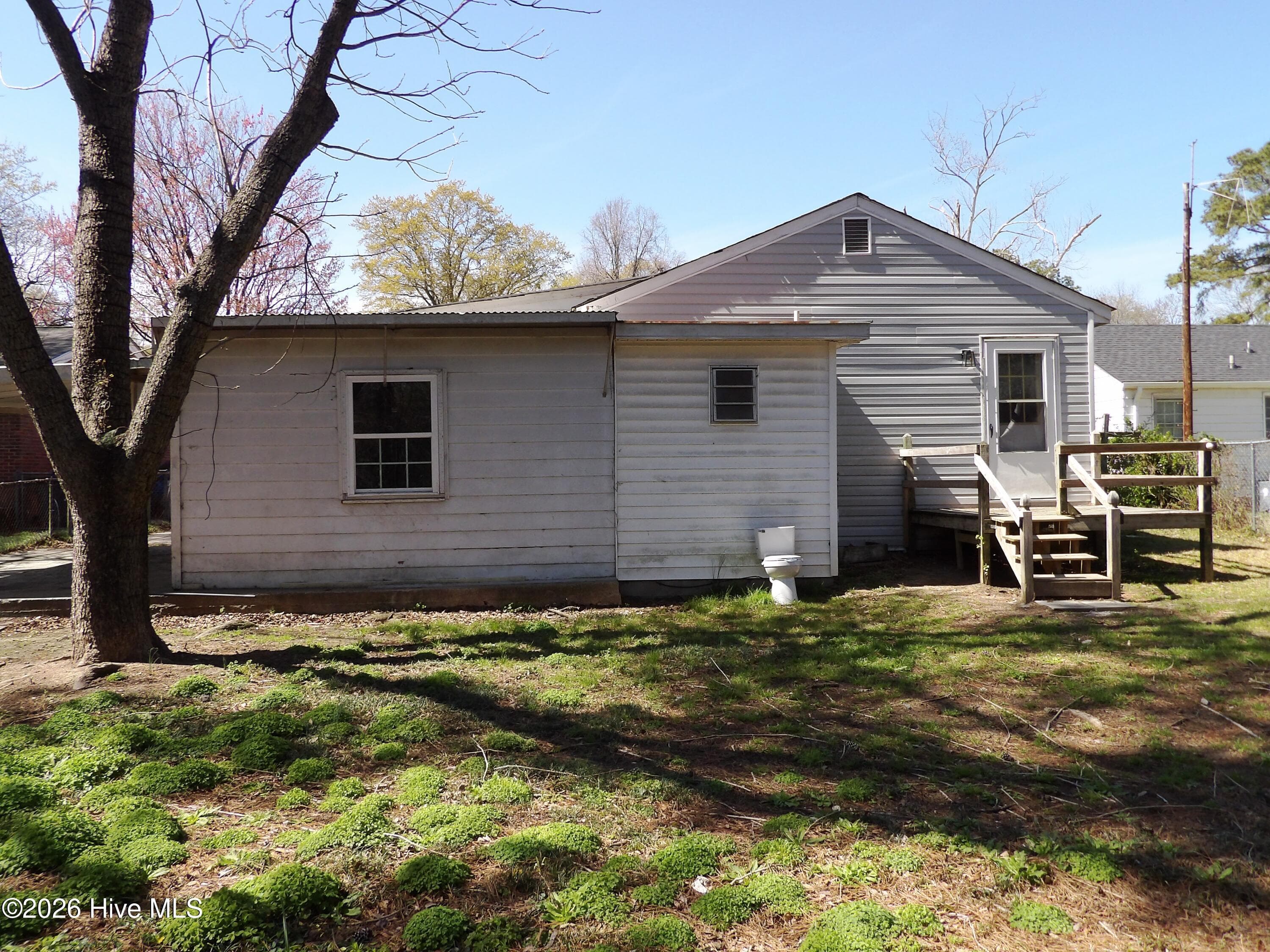 Single Family Residence at 1113 Woodrow Street S, Wilson, NC 27893, photo 15 of 15