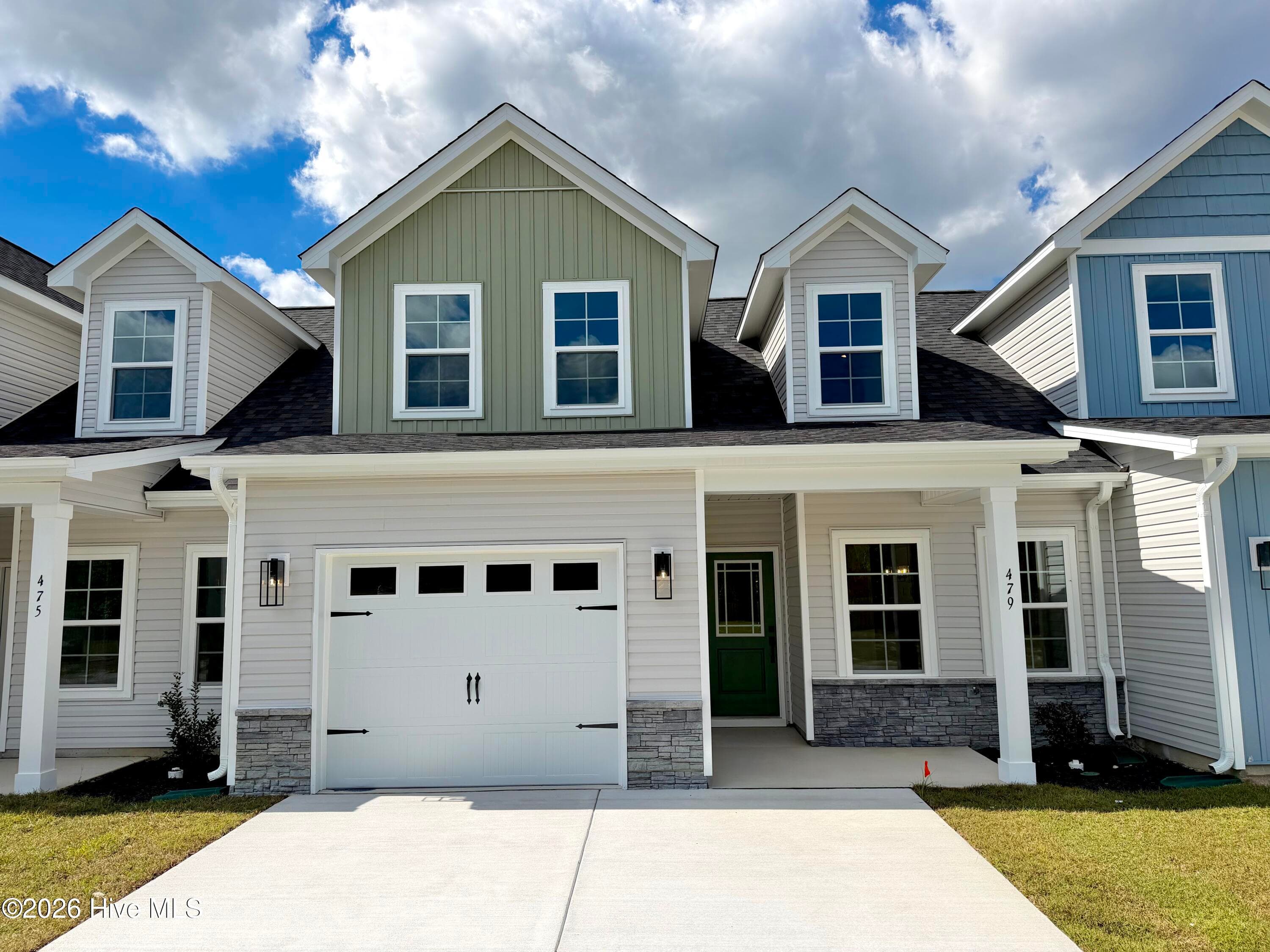 Townhouse at 479 Timbercrest Circle SE, Bolivia, NC 28422, photo 6 of 63