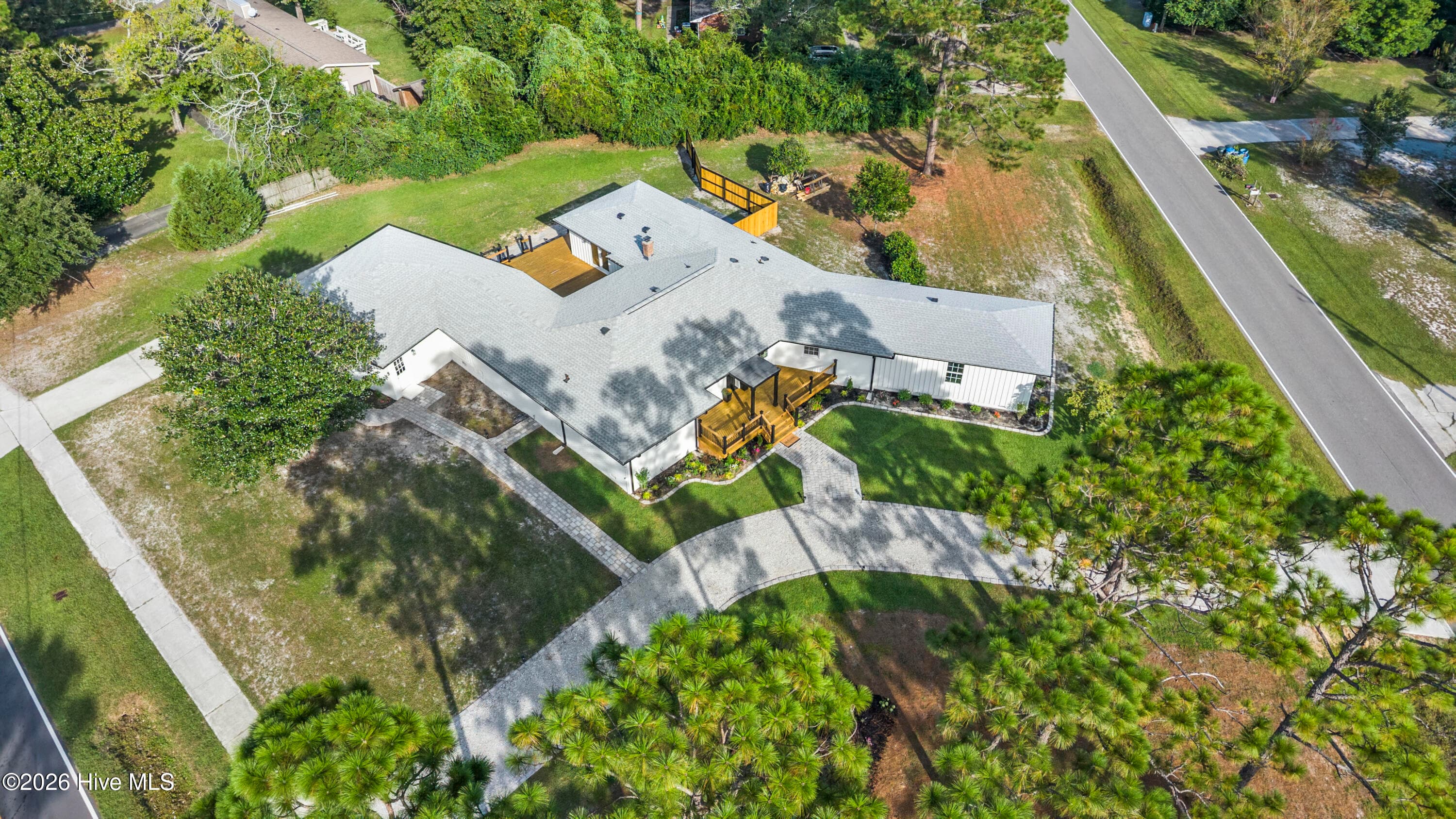 Single Family Residence at 701 Pine Valley Drive, Wilmington, NC 28412, photo 8 of 89