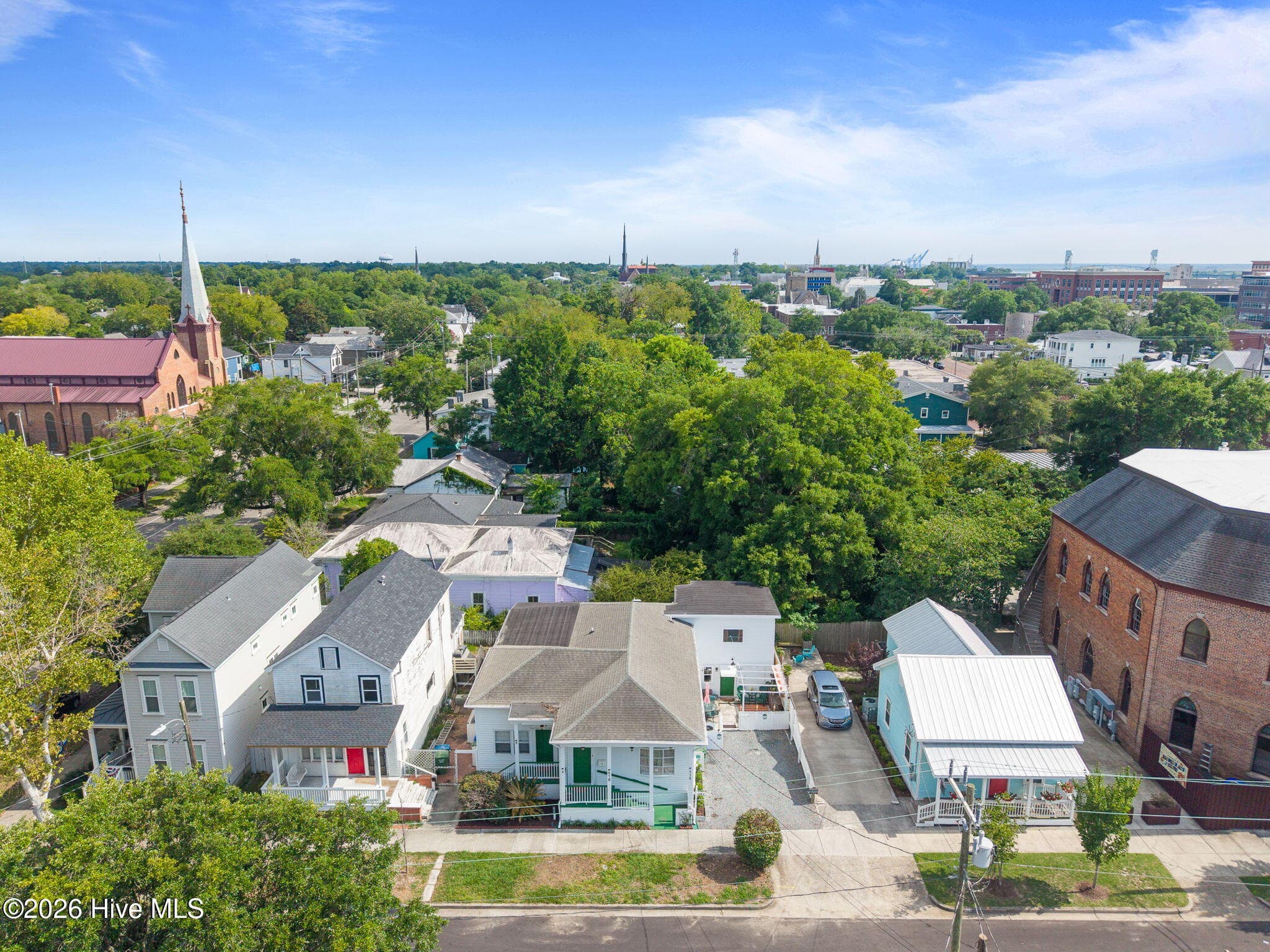 Triplex at 418 Campbell Street, Wilmington, NC 28401, photo 53 of 59