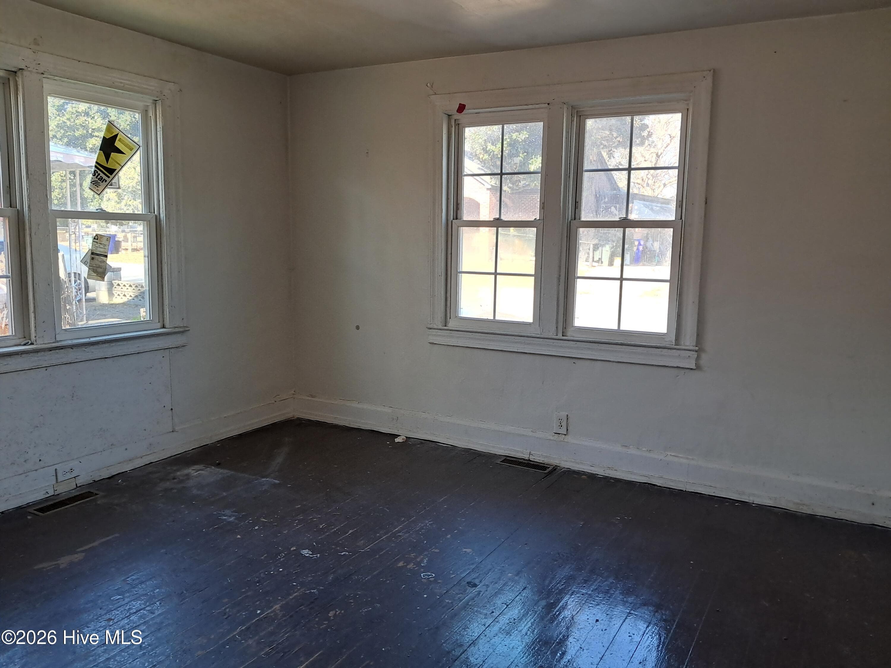 Front Bedroom - 509 Lincoln Street, Kinston, NC 28501