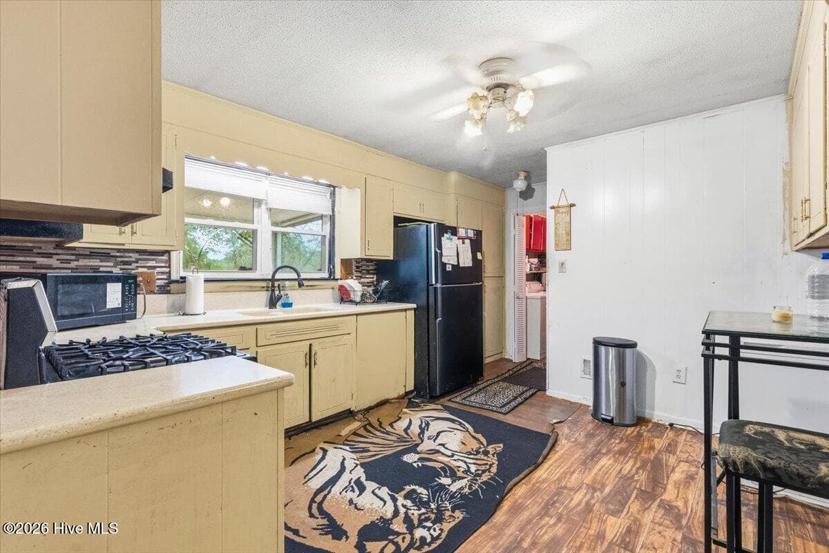 Single Family Residence at 4126 Old Waynesboro Road, Hephzibah, GA 30815, photo 12 of 25