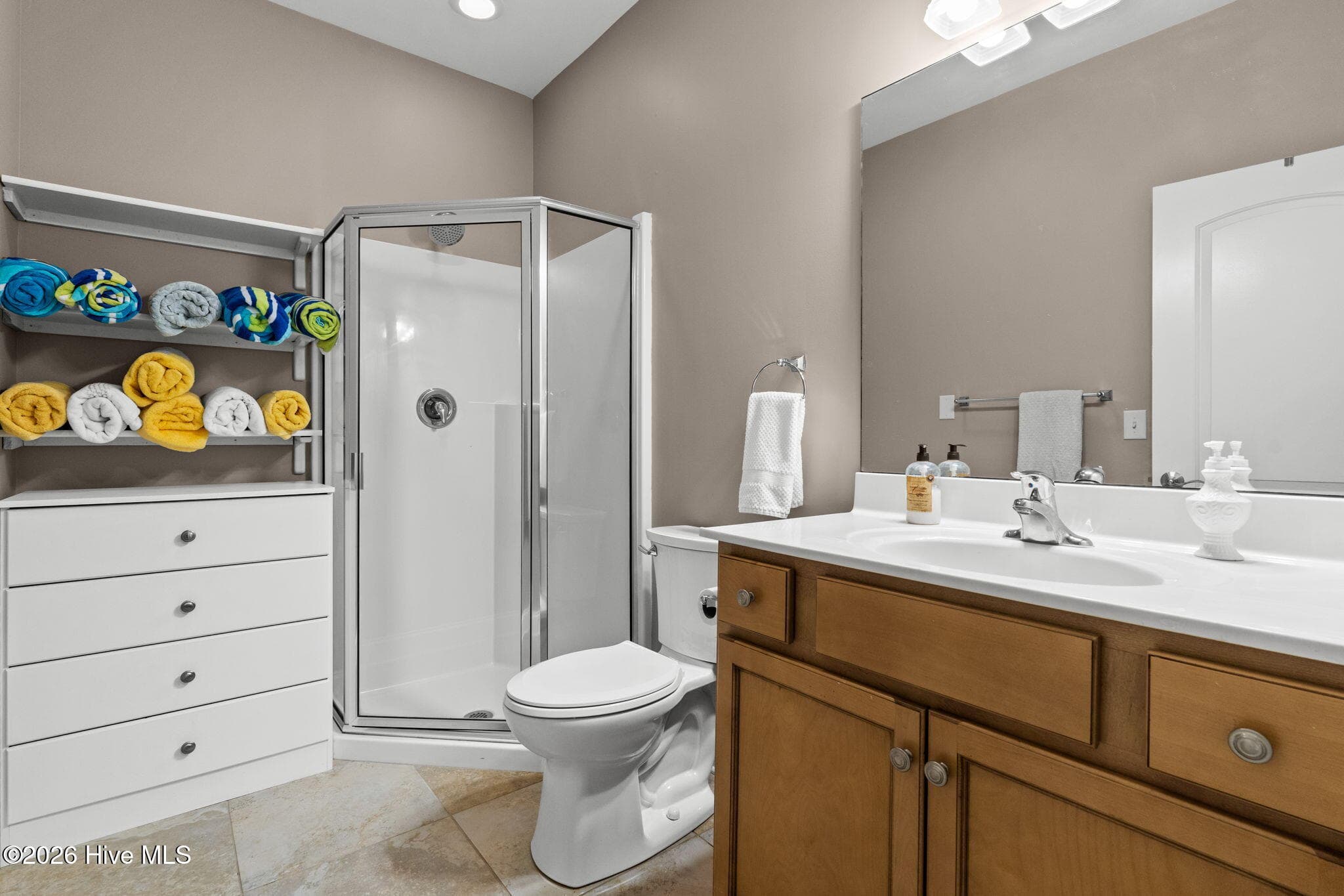 Cabana bath with stall shower - 3858 Ridge Crest Drive, Southport, NC 28461