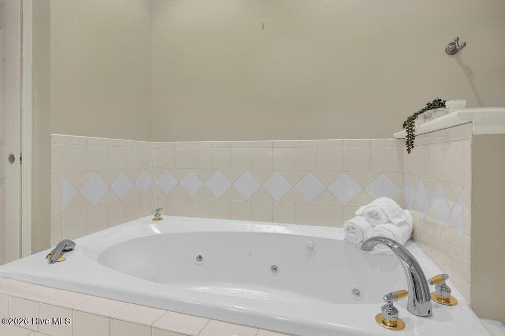 Primary Suite - 1609 Dijon Drive, Wilmington, NC 28405