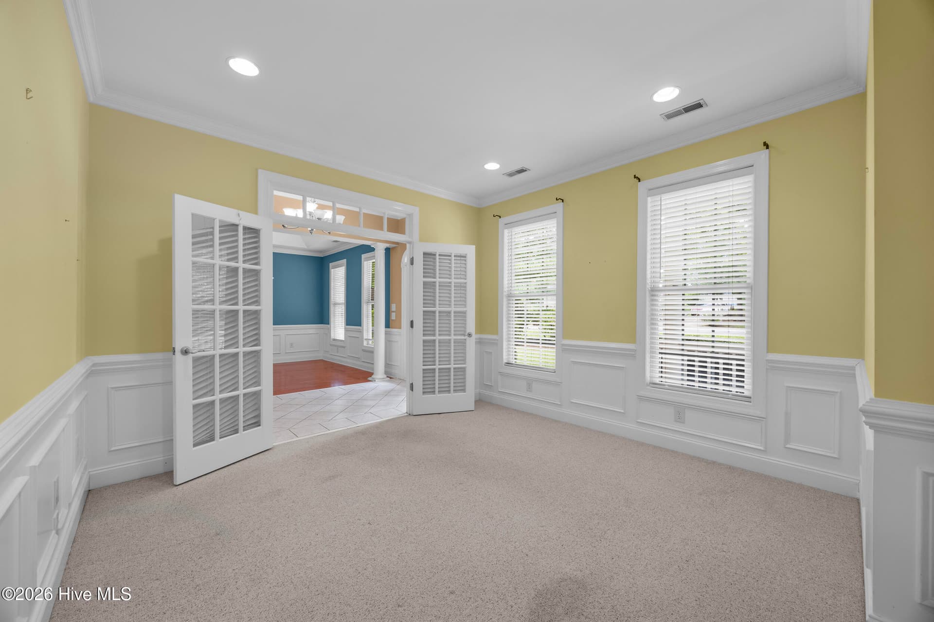 Single Family Residence at 638 Ravenswood Road, Hampstead, NC 28443, photo 16 of 100