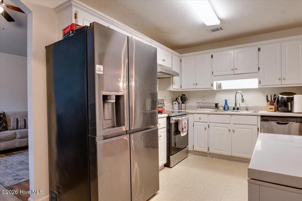 Single Family Residence at 2103 Gatewood Drive, Augusta, GA 30906, photo 12 of 30