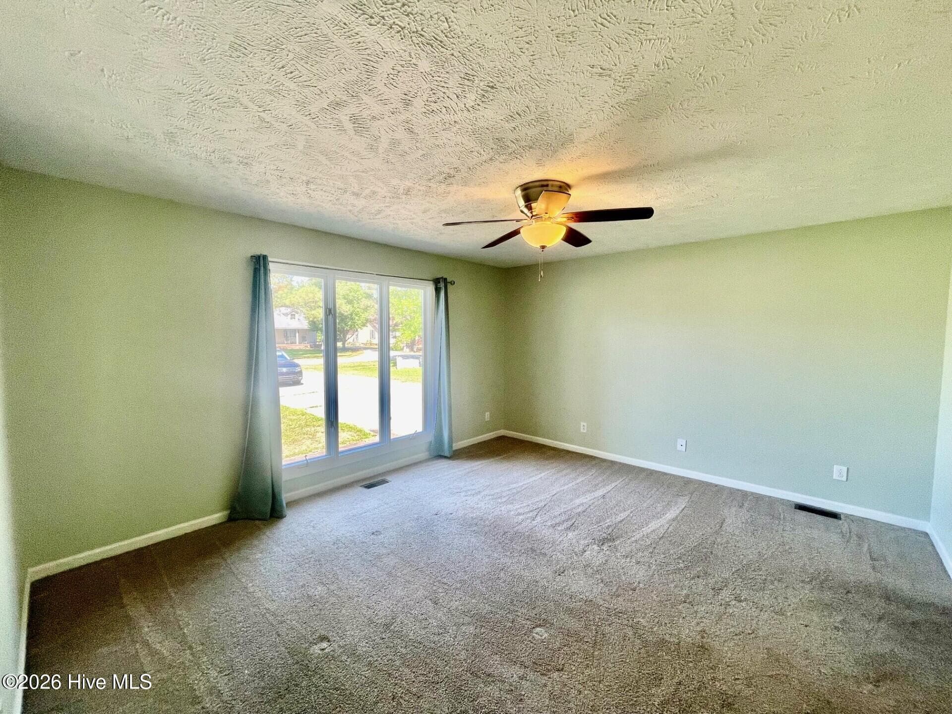 Single Family Residence at 12 Hawk Drive, Harrells, NC 28444, photo 13 of 18