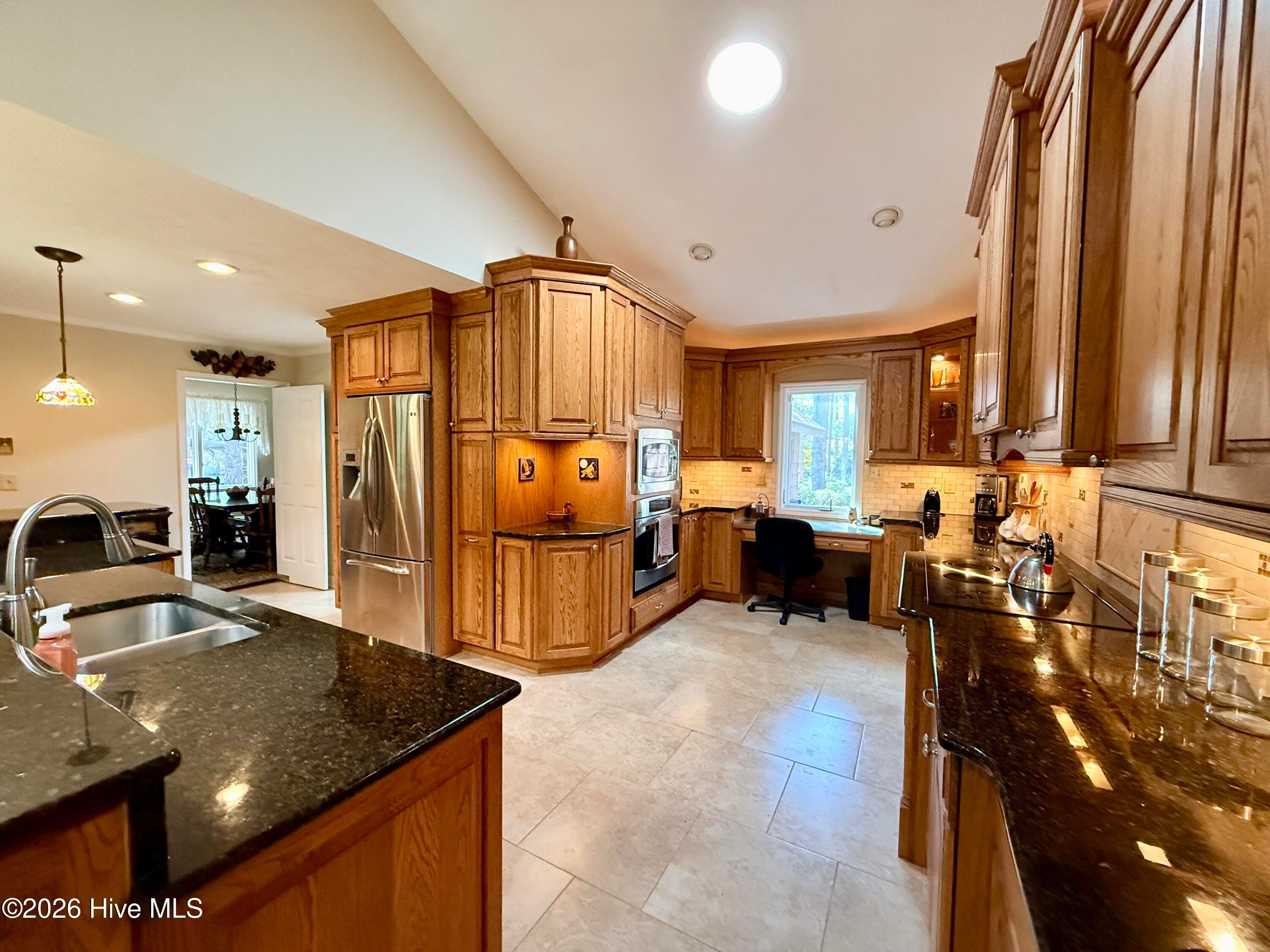 under counter lighting - 12681 Blues Farm Road, Laurinburg, NC 28352