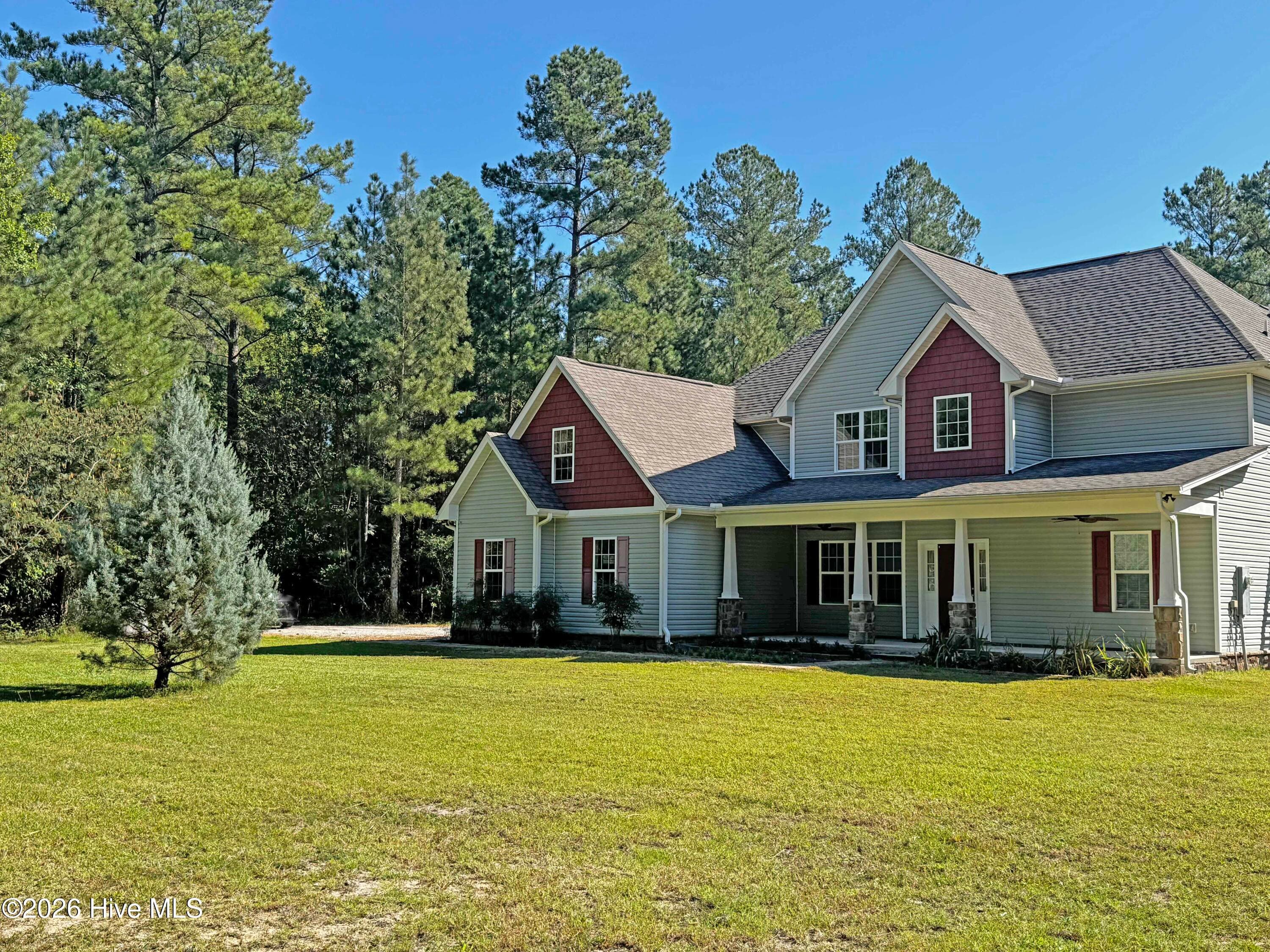 Single Family Residence at 265 Dewey Drive, Aberdeen, NC 28315, photo 3 of 102