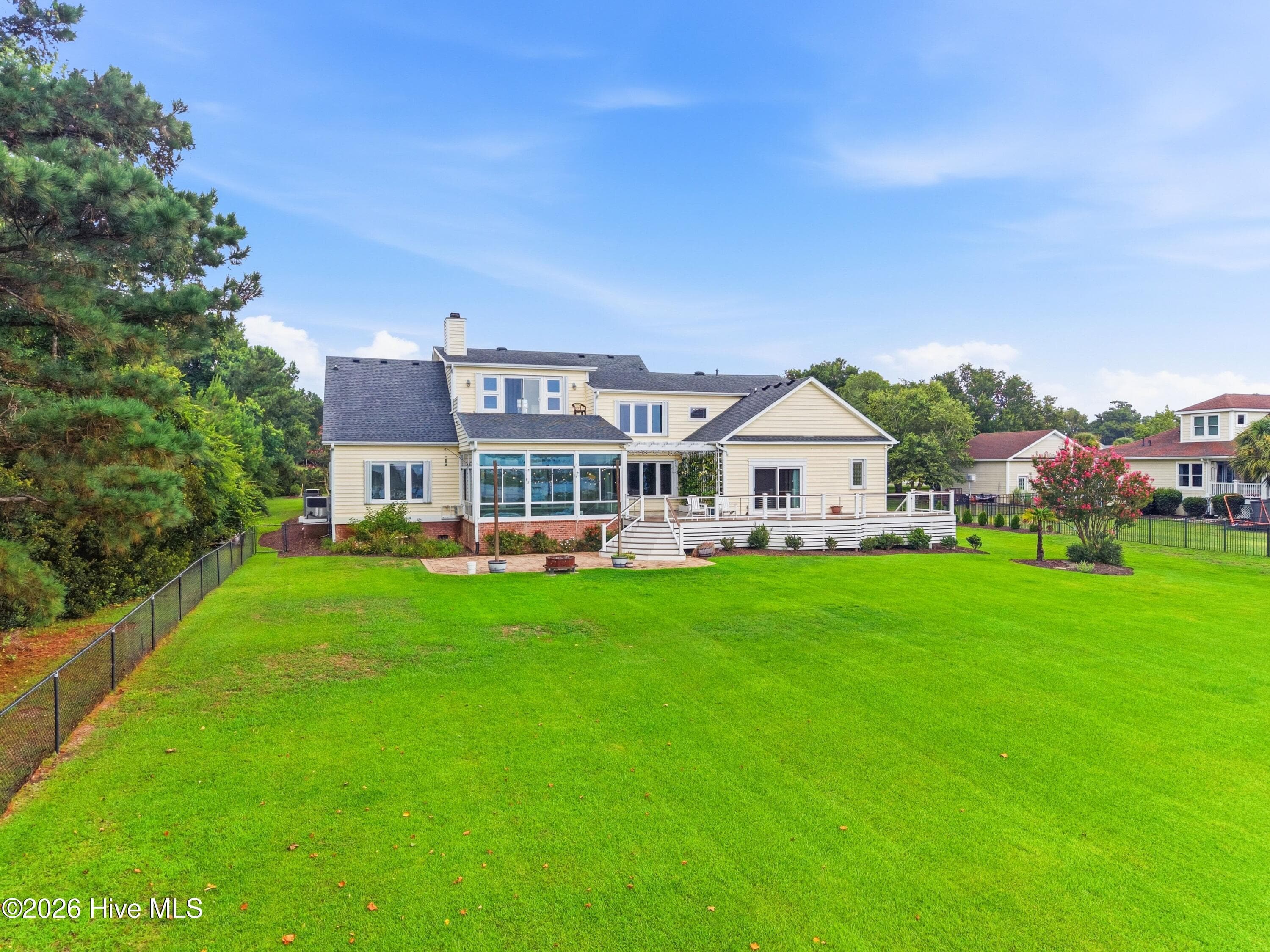 Single Family Residence at 99 Sound View Drive N, Hampstead, NC 28443, photo 73 of 99