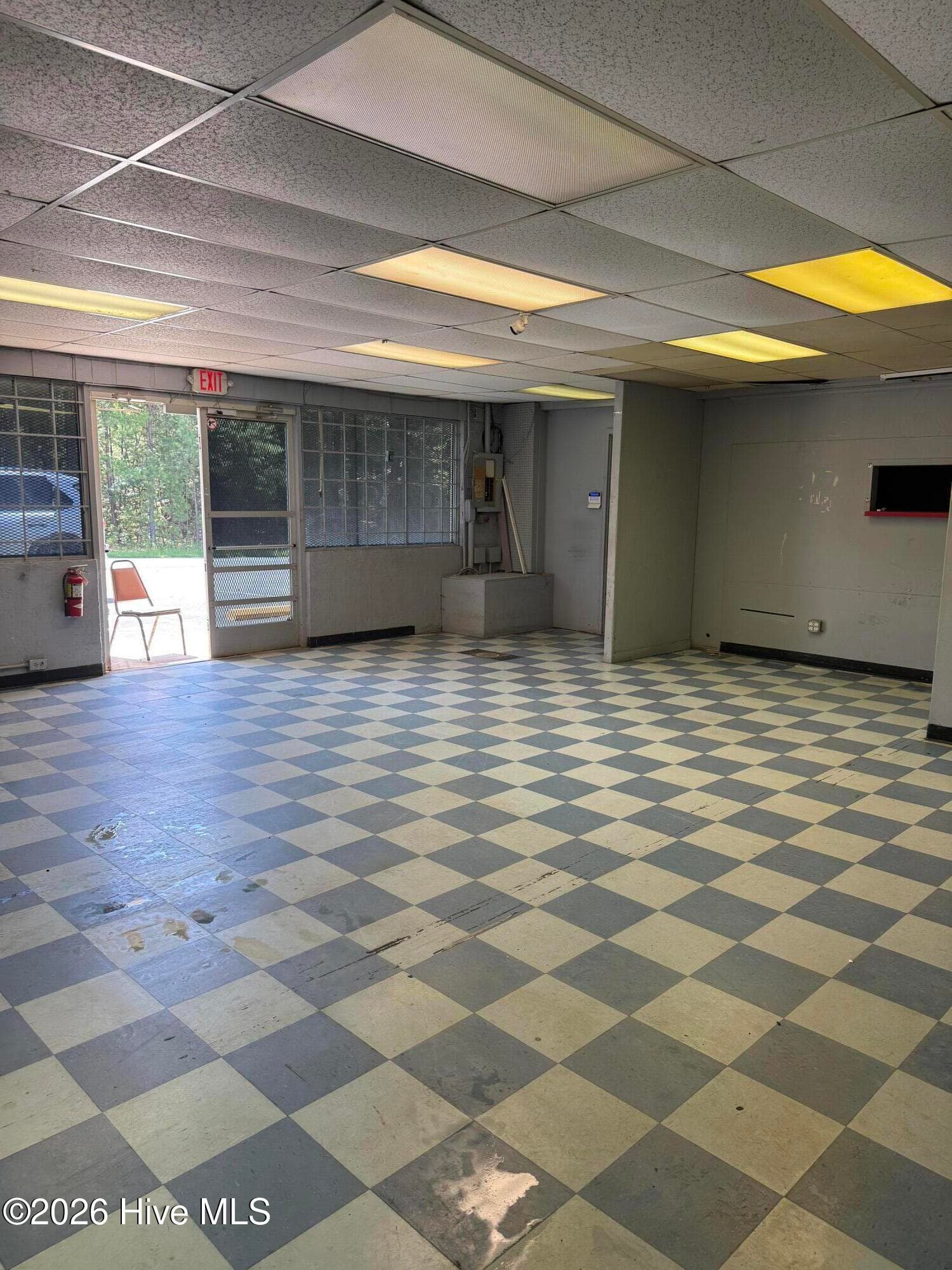Back view of open area of building - 1522 W Wall Street, Wadesboro, NC 28170