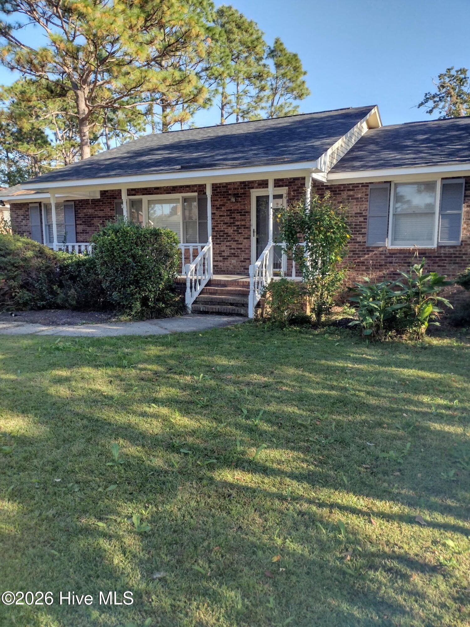 Single Family Residence at 5302 Dandelion Drive, Wilmington, NC 28405, photo 3 of 62