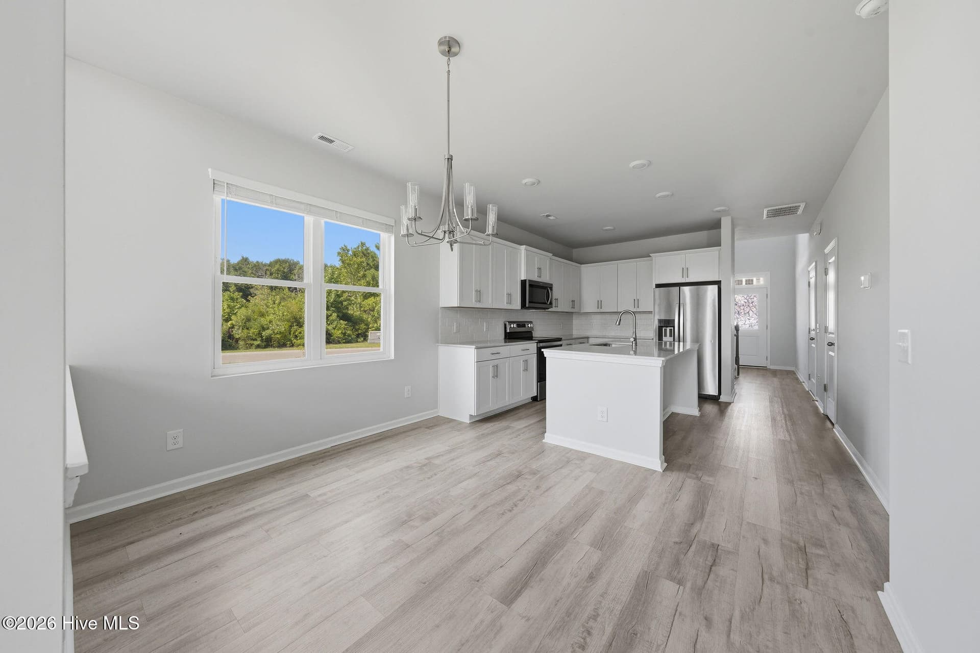 Single Family Residence at 1519 Judith Drive SE, Bolivia, NC 28422, photo 17 of 96