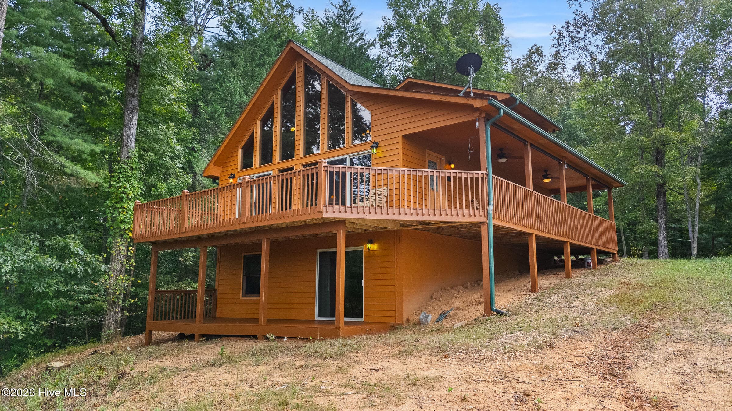 Single Family Residence at 68 Big Rock Trail, Murphy, NC 28906, photo 2 of 89