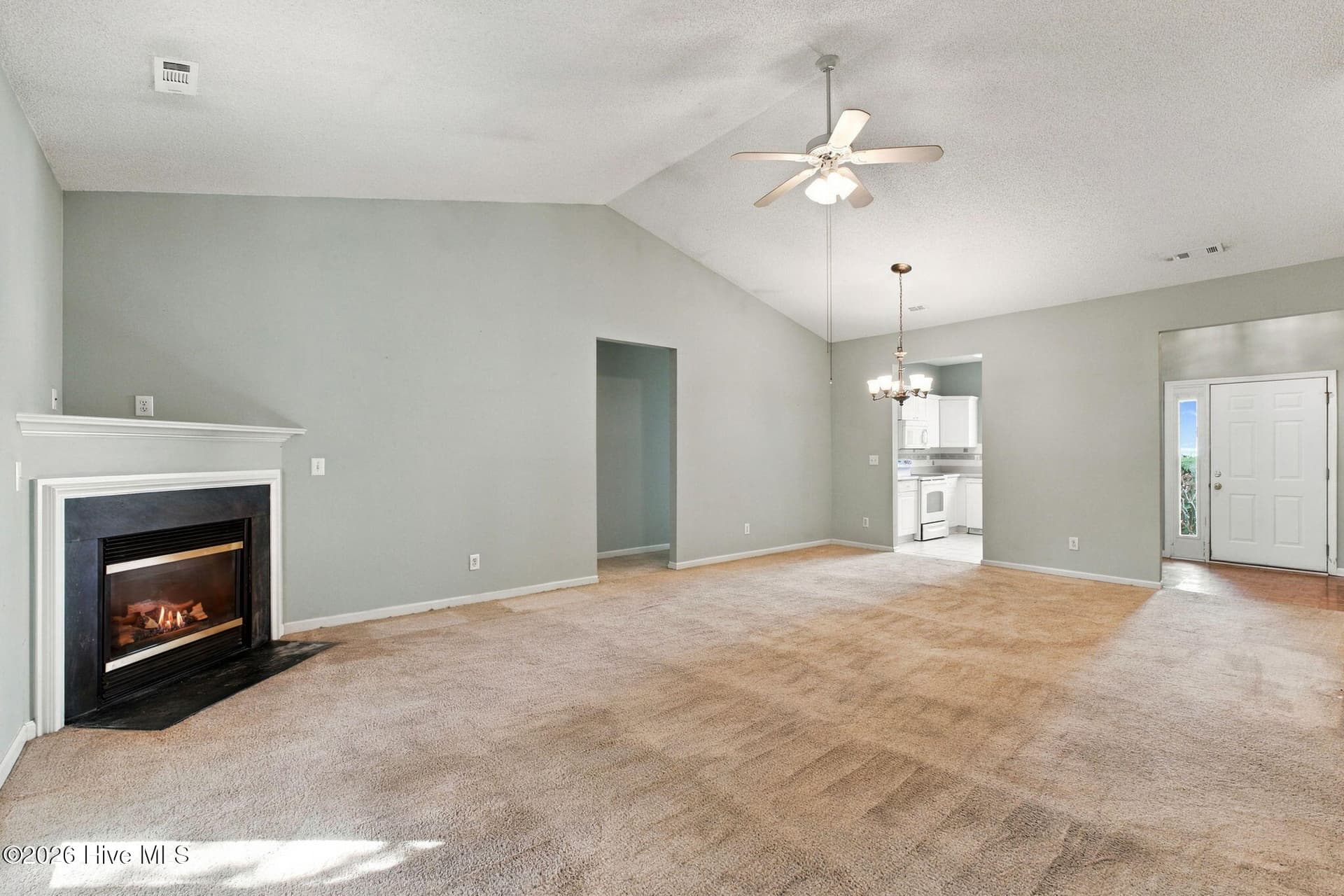 Townhouse at 277 Bonnet Way SE, Southport, NC 28461, photo 12 of 34