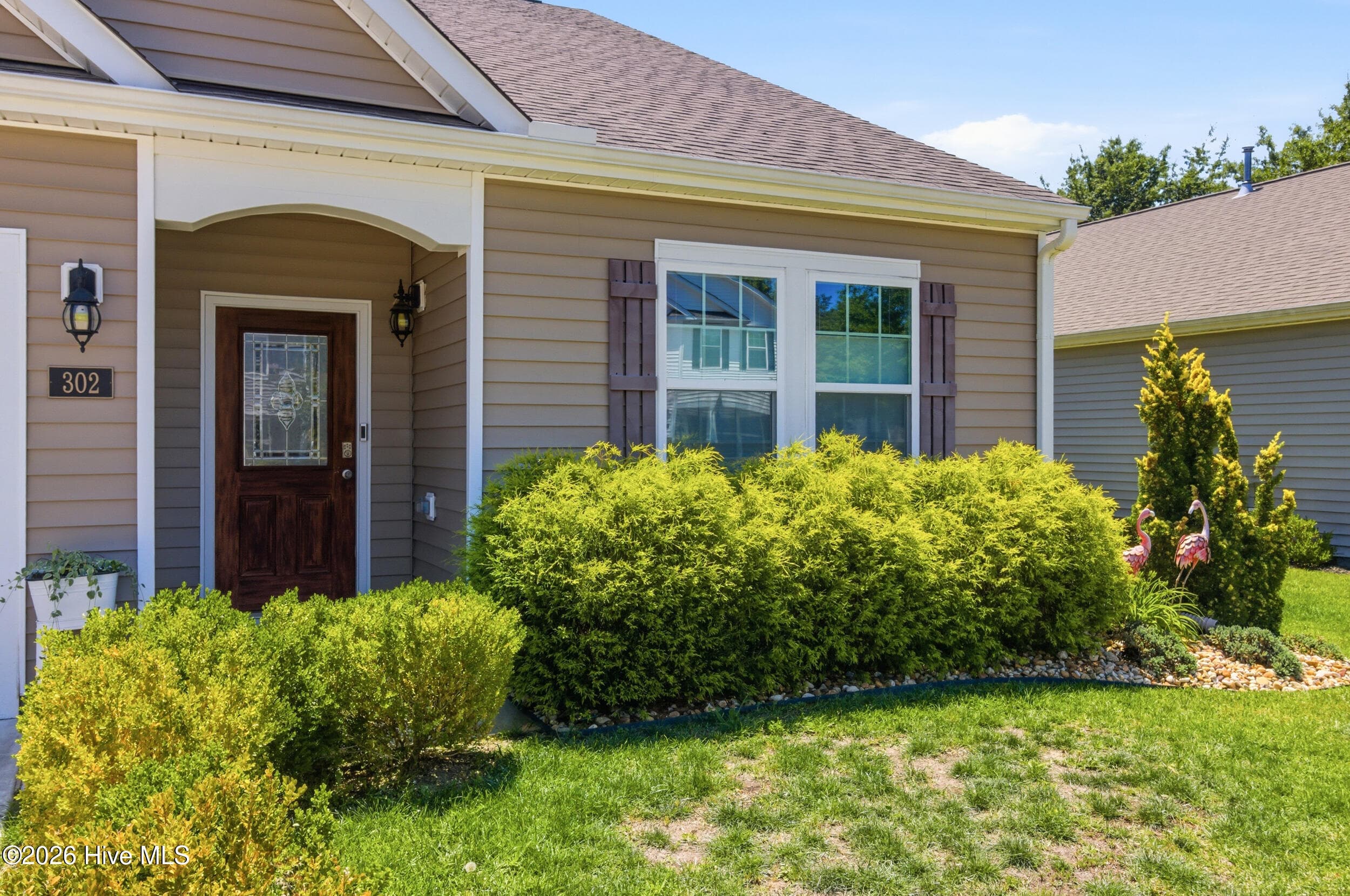 Front - 302 Ginger Drive, New Bern, NC 28560