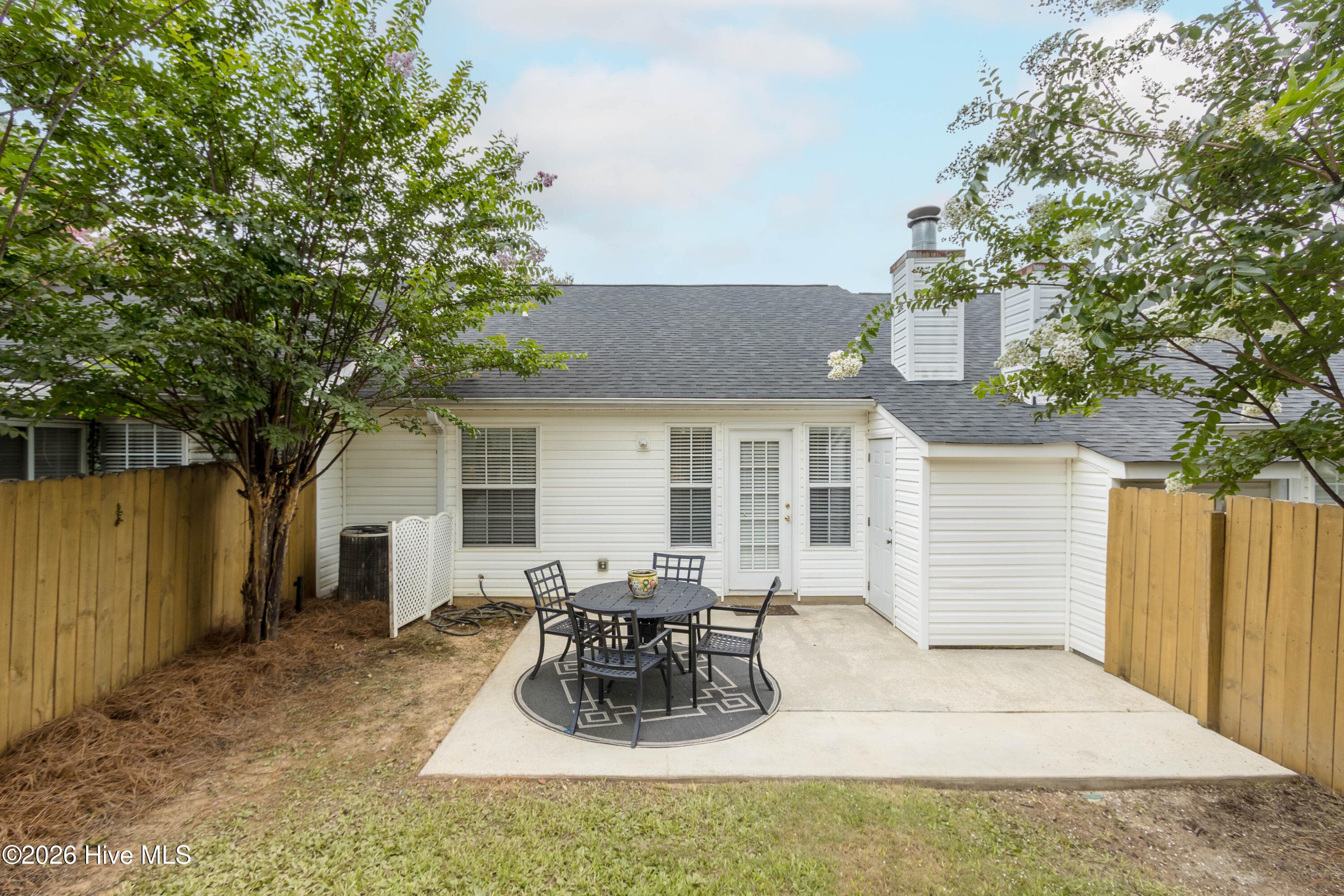 Townhouse at 10 Charlestowne Drive, Augusta, GA 30907, photo 3 of 3