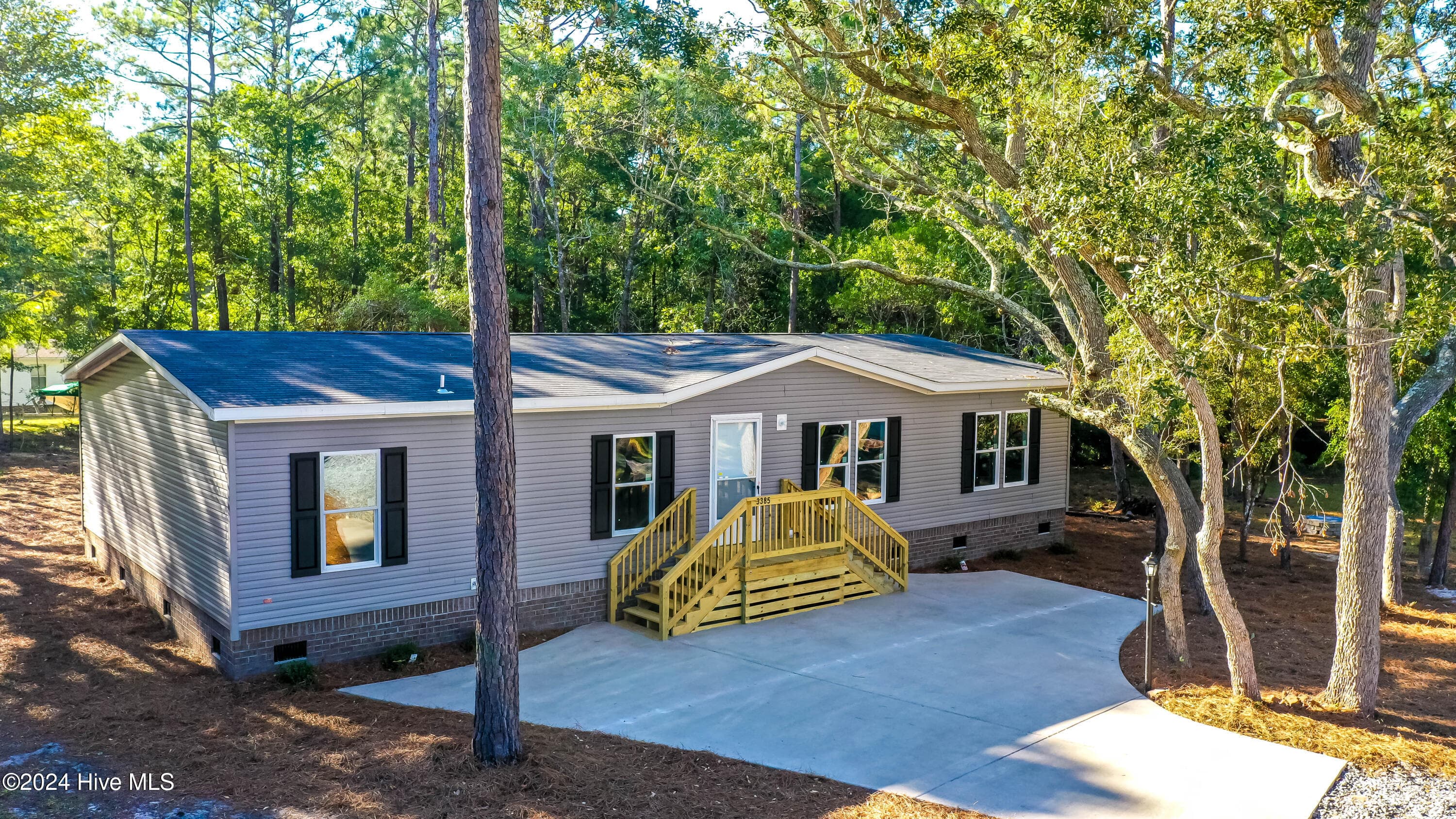 Manufactured Home at 3385 Marlin Drive SE, Bolivia, NC 28422, photo 37 of 37