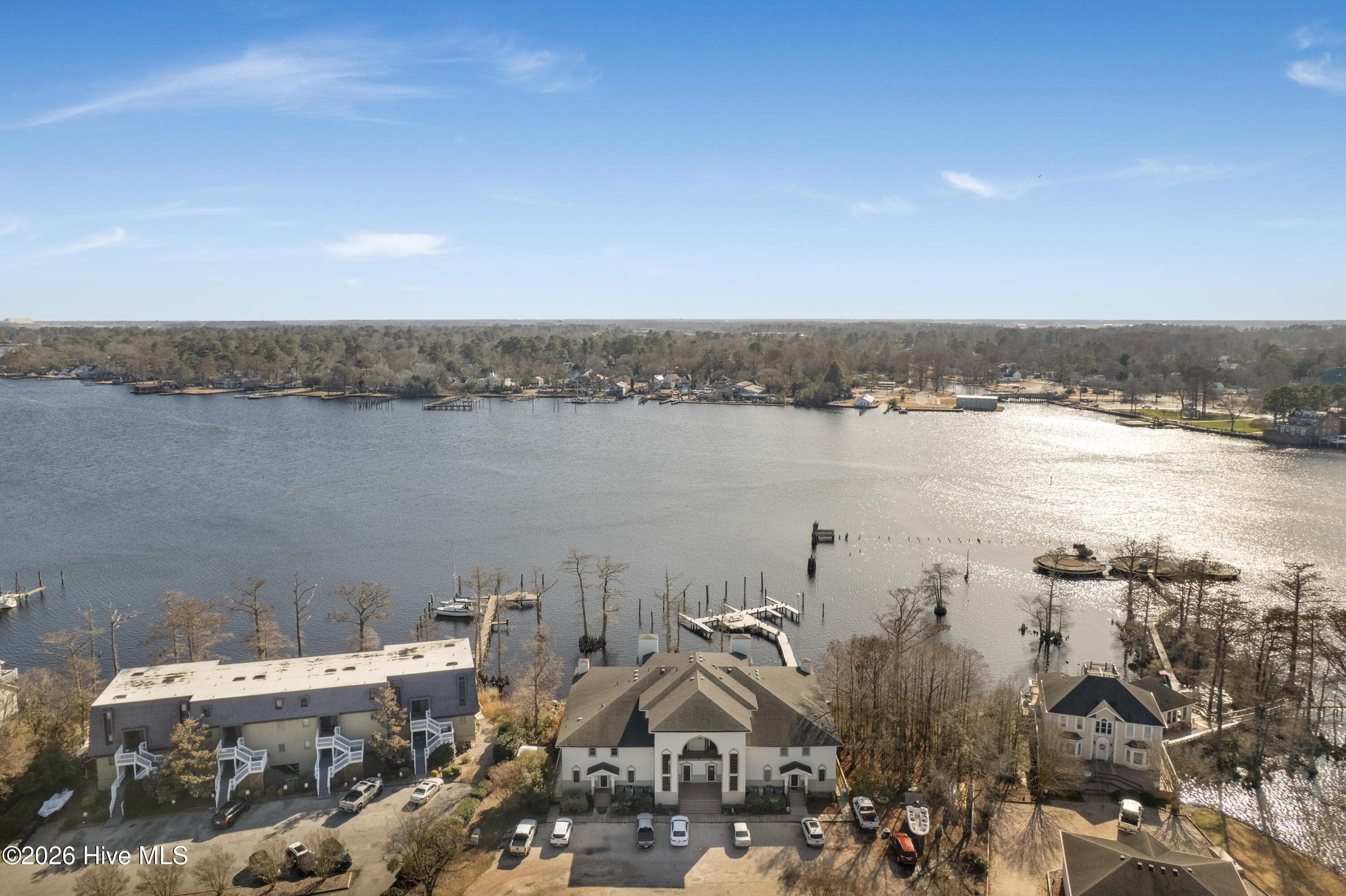 Condominium at 9 Gardner Point Drive 9, Elizabeth City, NC 27909, photo 3 of 5