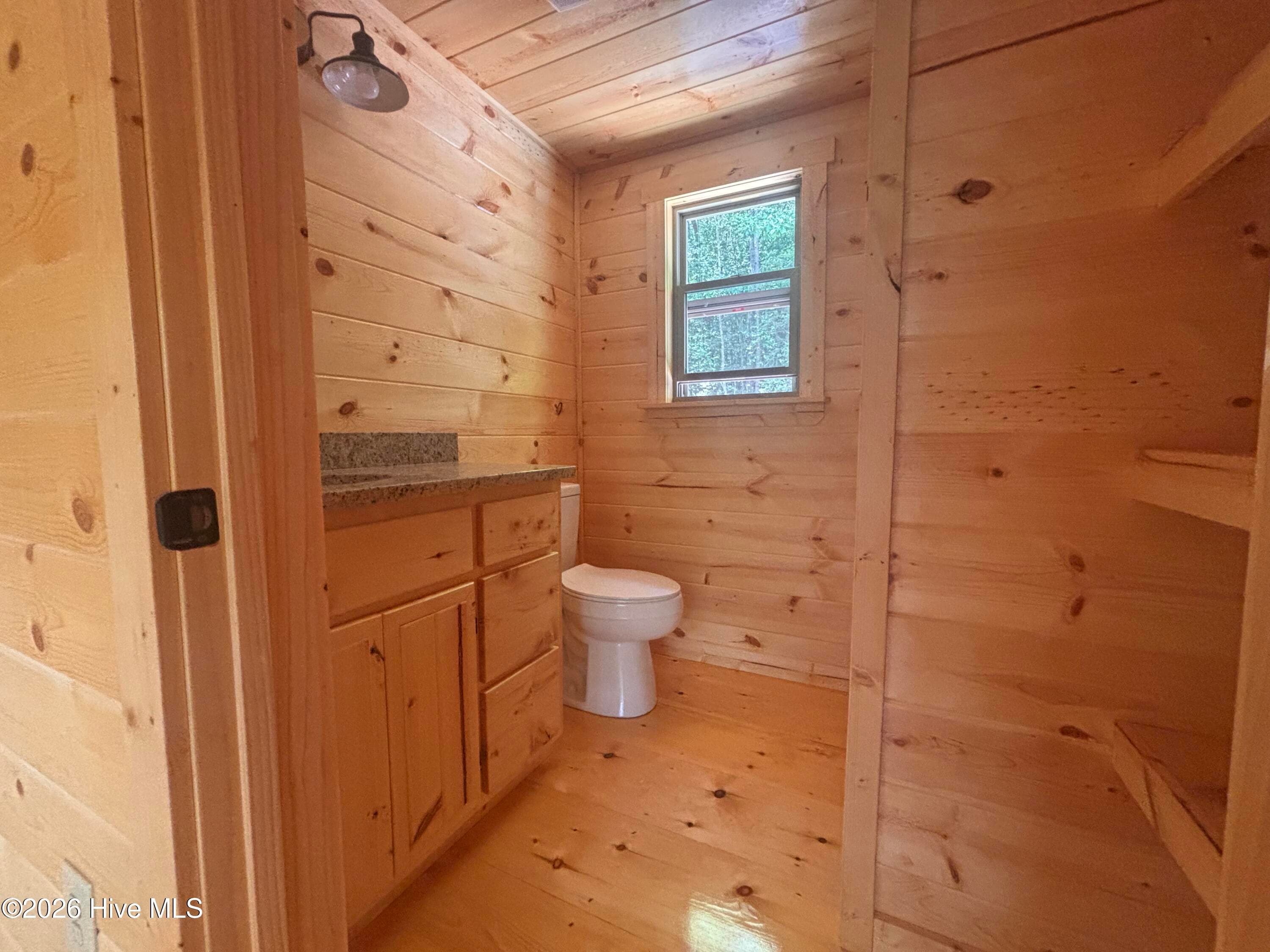 Single Family Residence at 752 Whispering Ridge Drive, Murphy, NC 28906, photo 22 of 38
